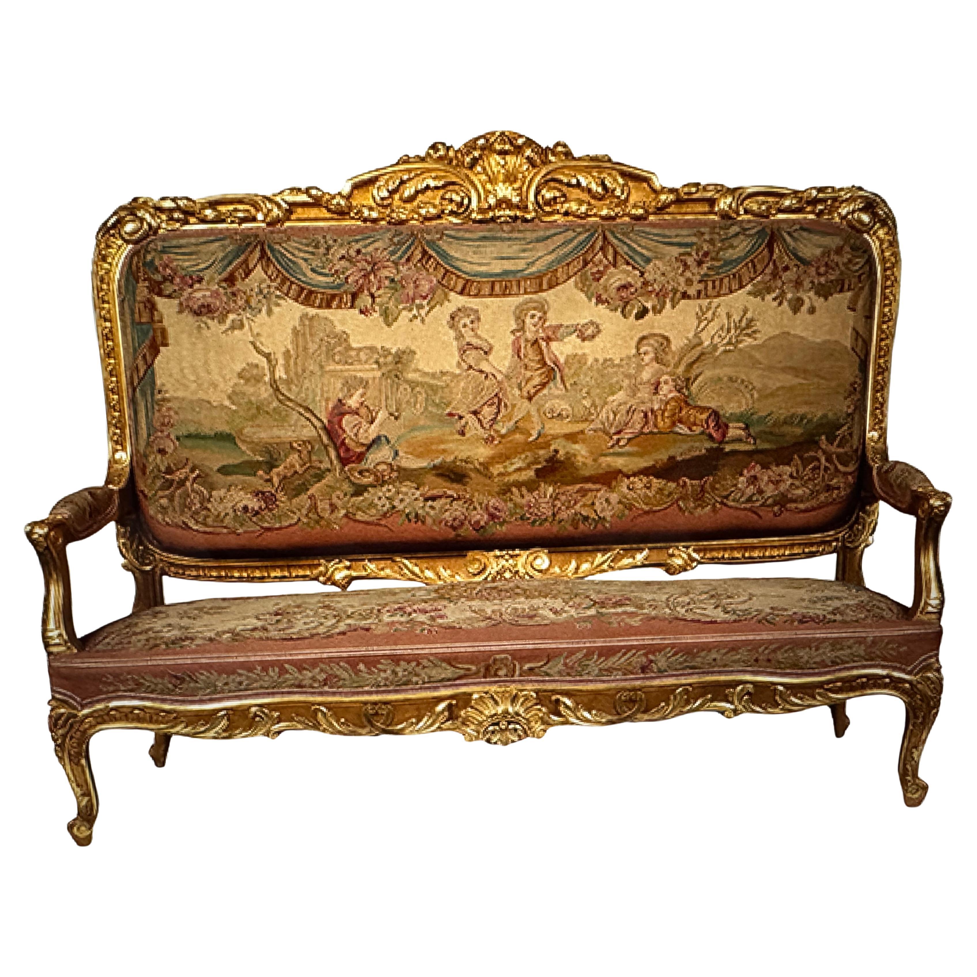 Conjunto de salón compuesto por un sofá y seis sillones