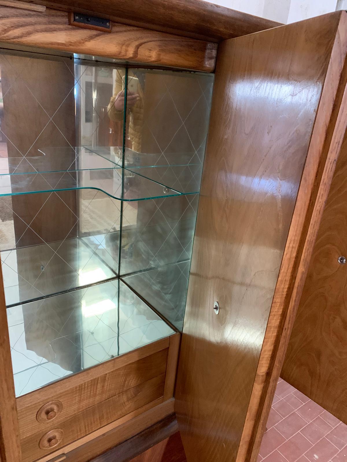 Almacén de salón en Briarwood, años 40 en venta 4