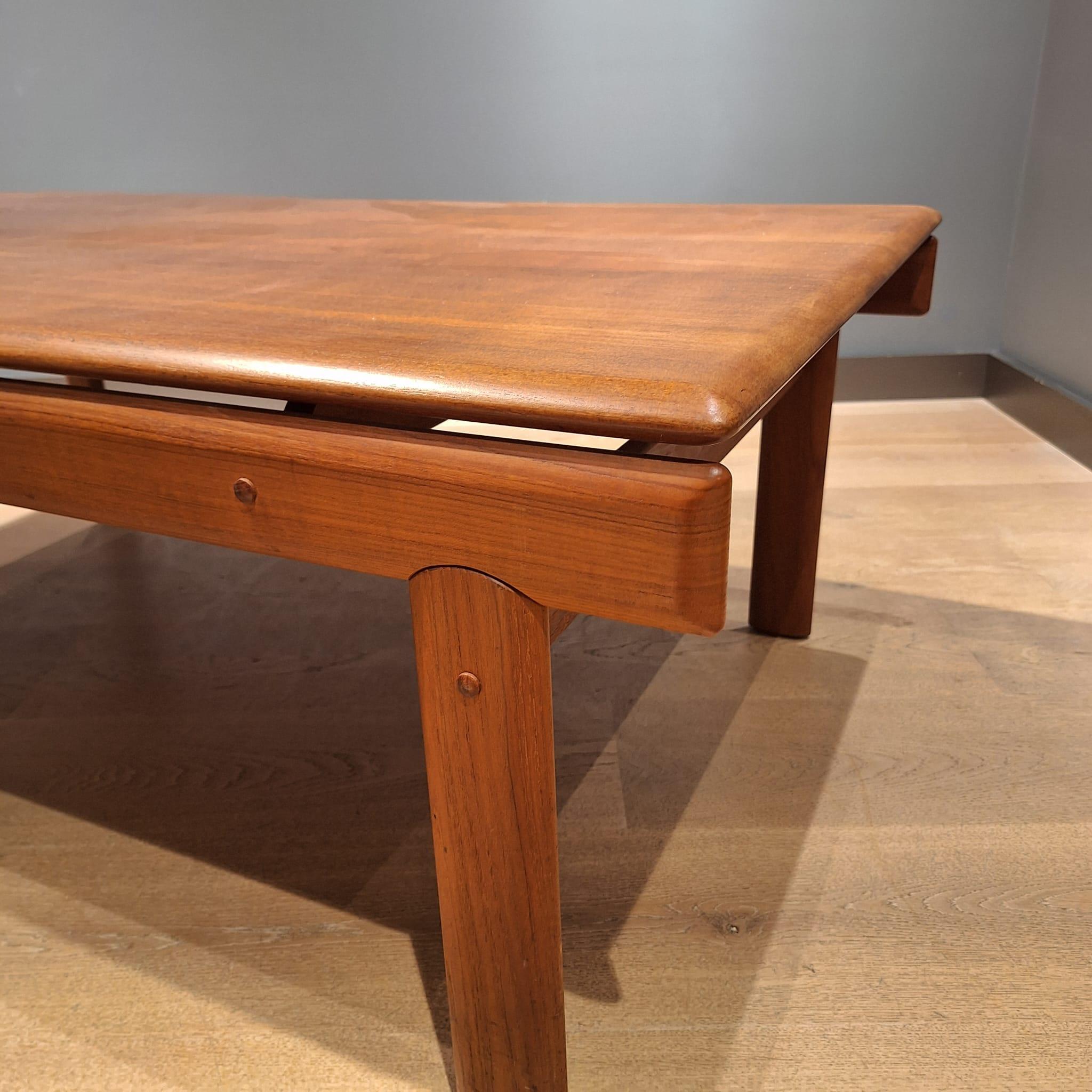 Salon table for Bramin, 1960s For Sale 5