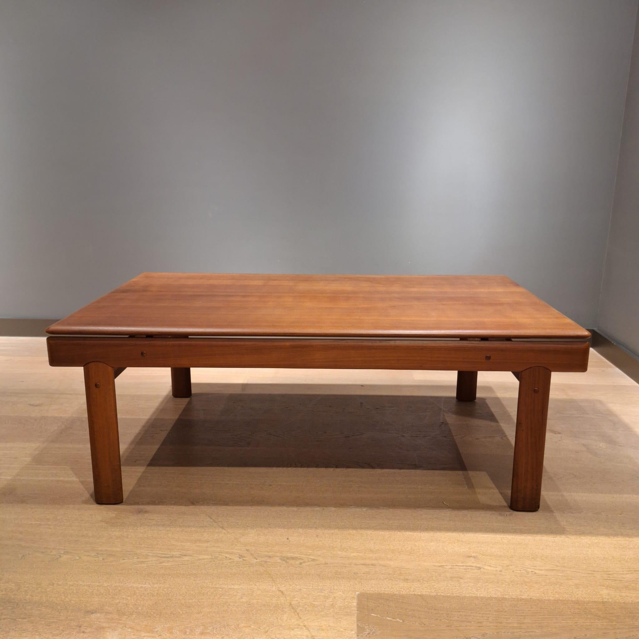 Salon table for Bramin, 1960s In Good Condition For Sale In MIJDRECHT, NL