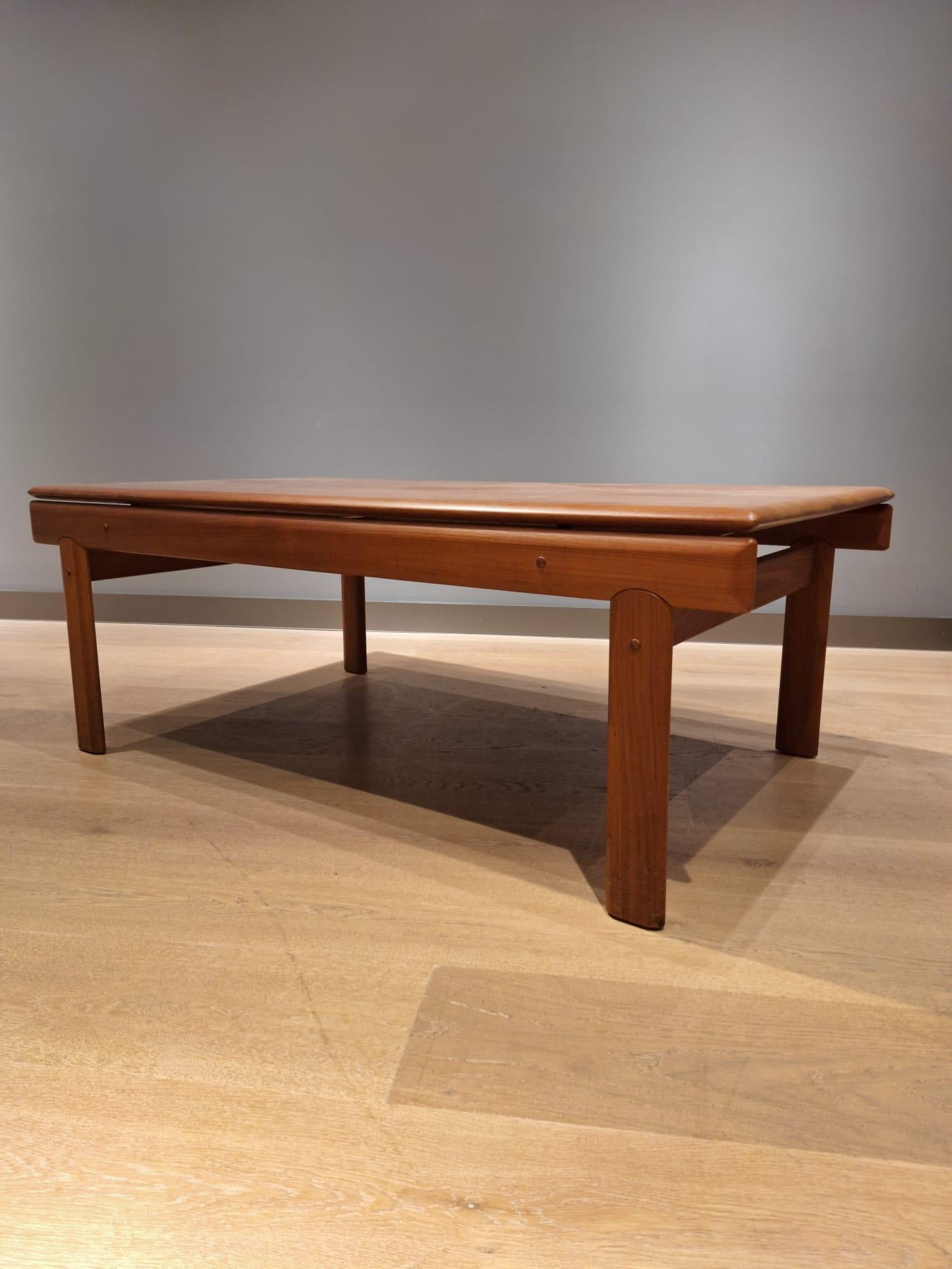Salon table for Bramin, 1960s For Sale 2