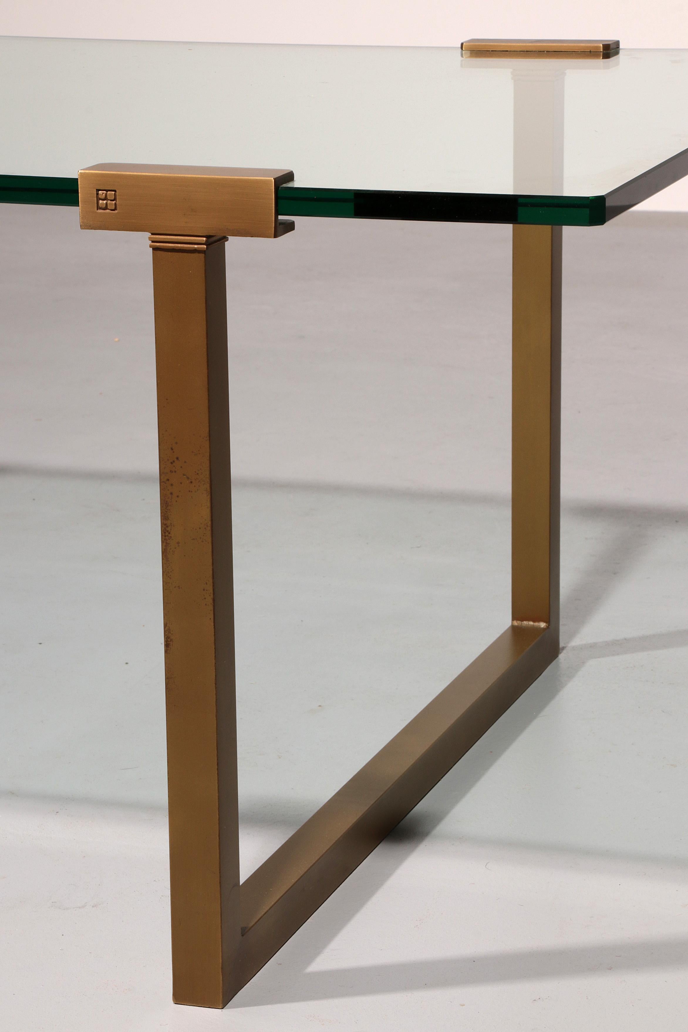 Salon Table Glass and Brass by Peter Ghyczy Model T54 1970 In Good Condition For Sale In Oirlo, LI