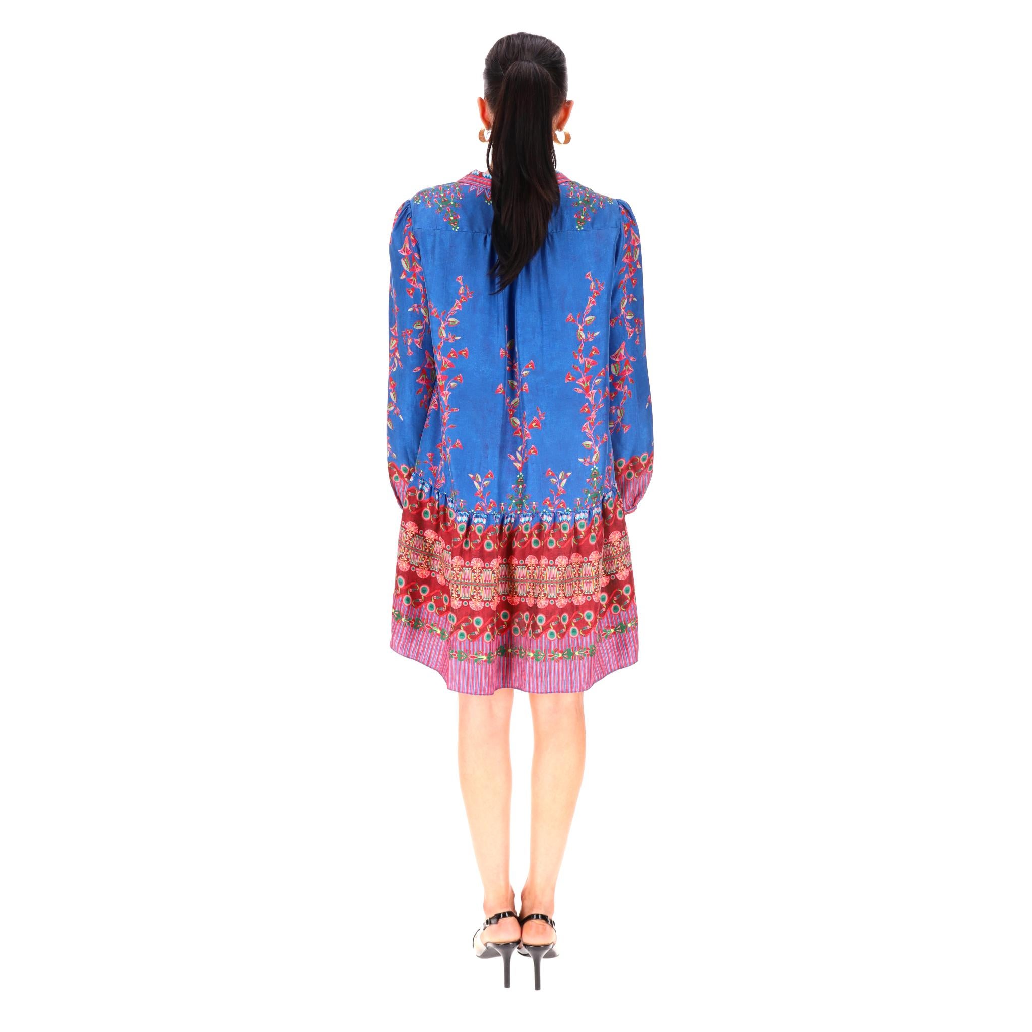 Saloni - Robe en soie plissée imprimée Lotus Excellent état - En vente à London, GB