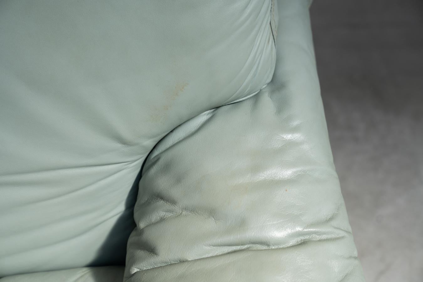 FD SALOTTI light blue faux leather complete living room For Sale 8