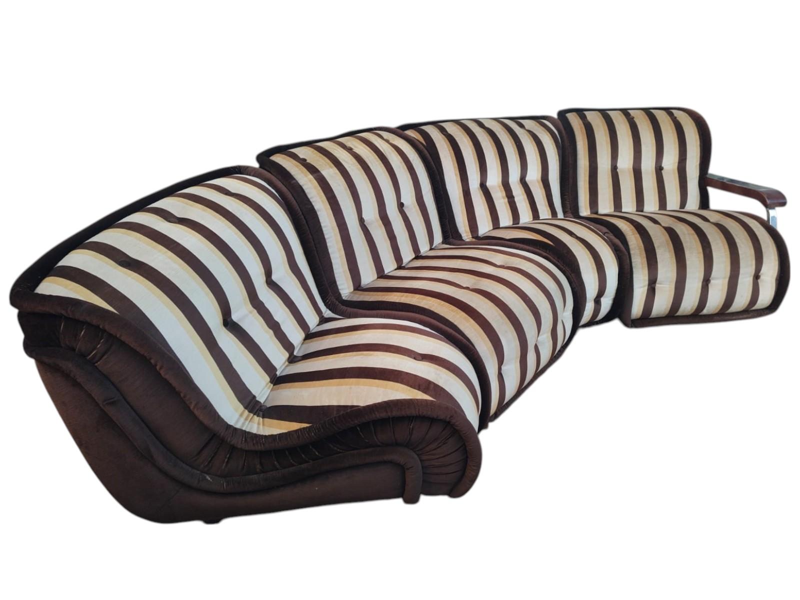 Modulare Lounge mit 4 Elementen, signiert Giuseppe Rossi di Albizzate, 1960er Jahre (Moderne der Mitte des Jahrhunderts) im Angebot