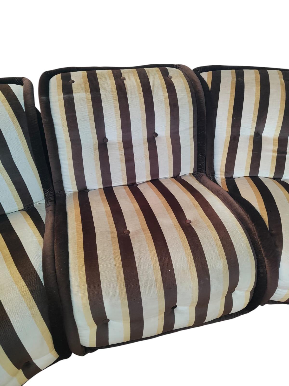 Modulare Lounge mit 4 Elementen, signiert Giuseppe Rossi di Albizzate, 1960er Jahre im Zustand „Gut“ im Angebot in taranto, IT