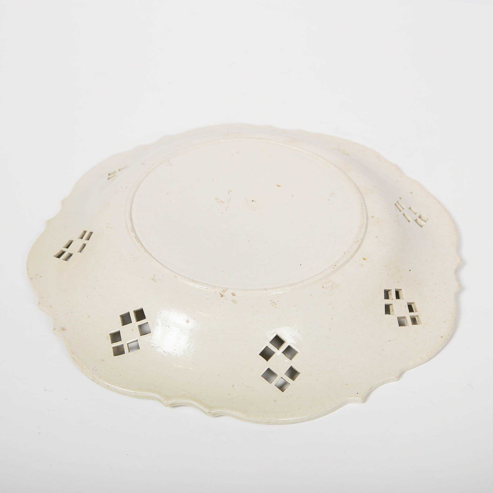 Salt-Glazed Dish Made in England, circa 1765 3