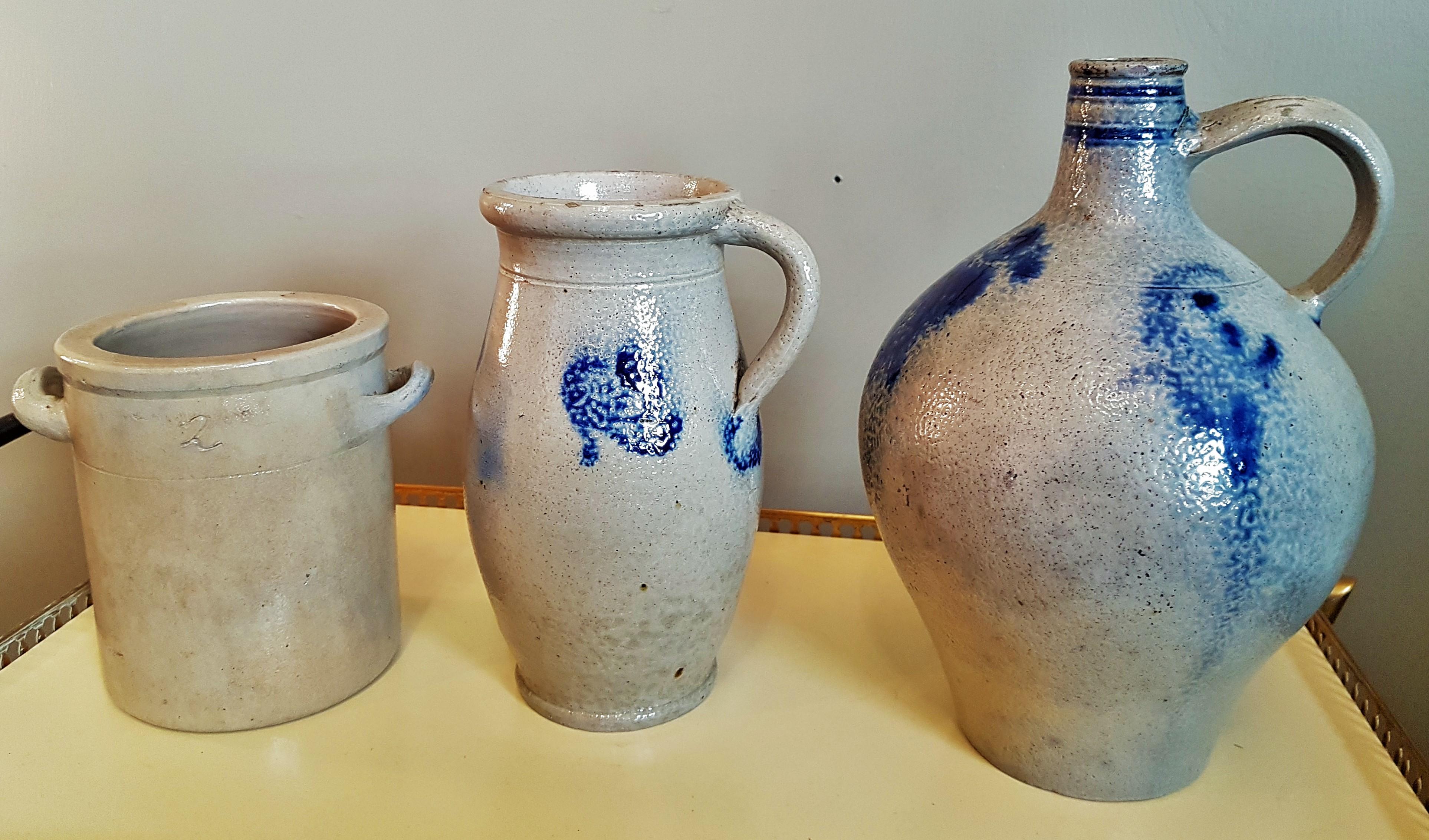 Poterie crocks du 19ème siècle bleu et gris émaillé au sel en vente 9