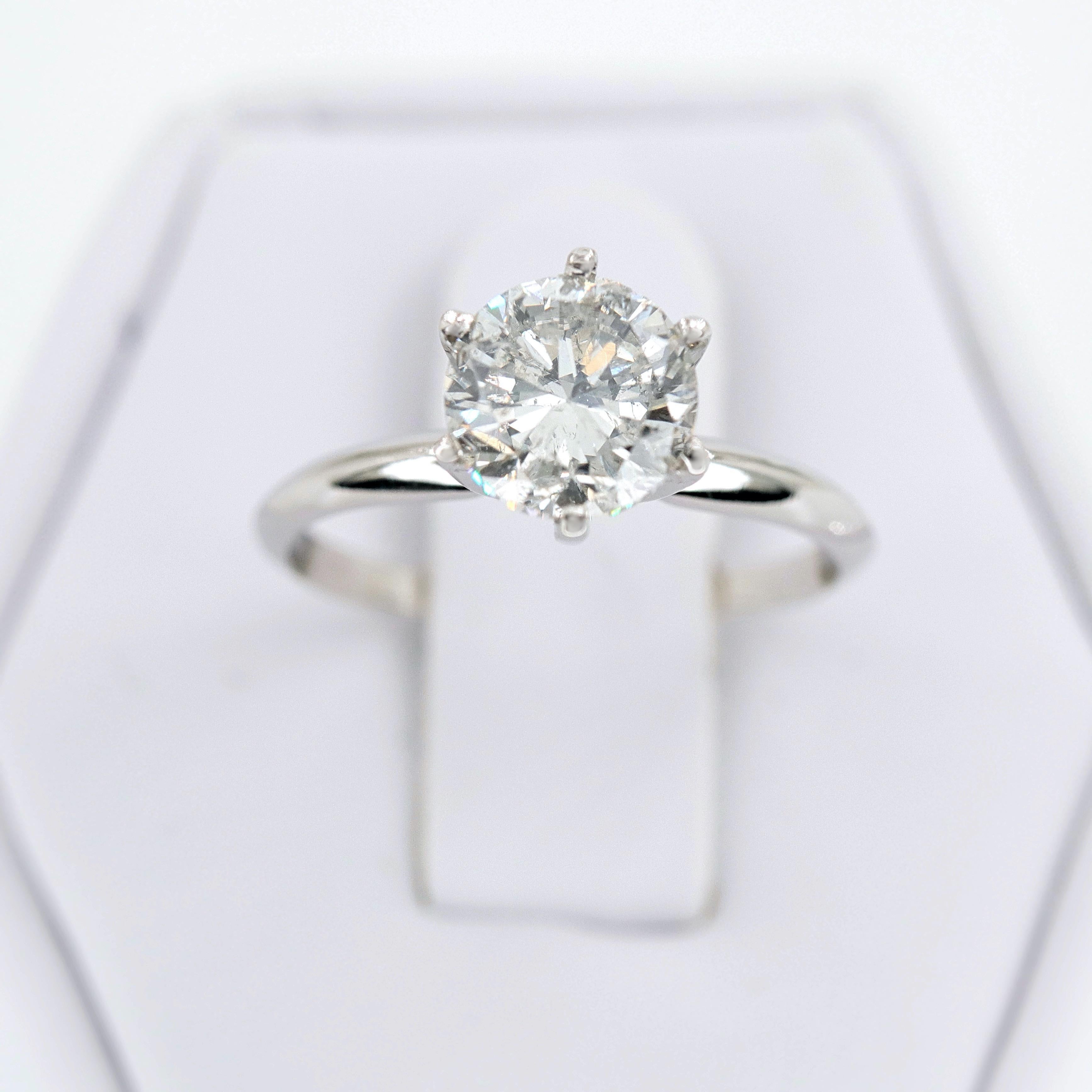 Women's or Men's 1.65 CTS Round Brilliant Diamond Solitaire Ring in 14 Karat White Gold For Sale