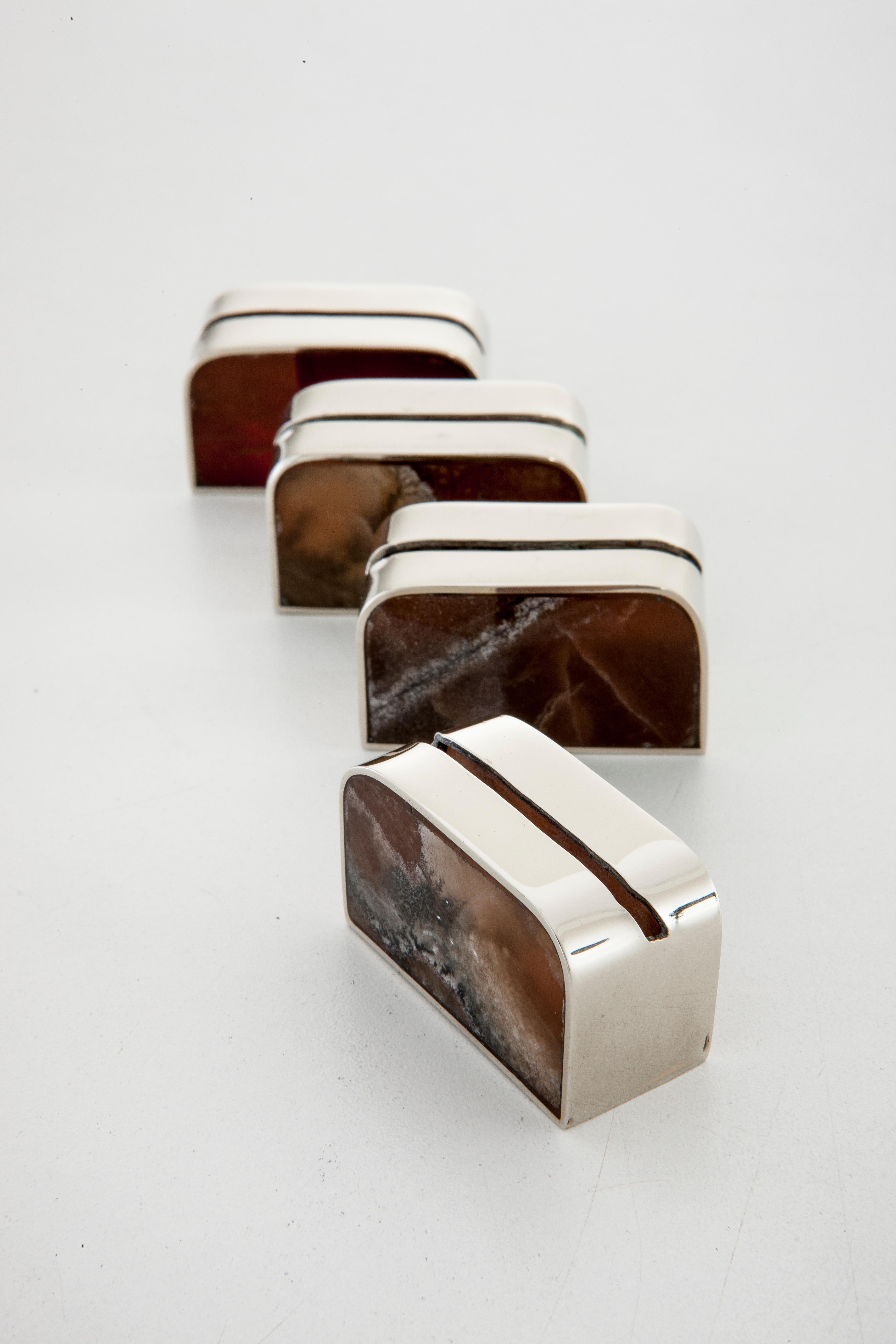 Organic Modern Salta Place Card Holders, Alpaca Silver & Brown Natural Onyx Stone For Sale