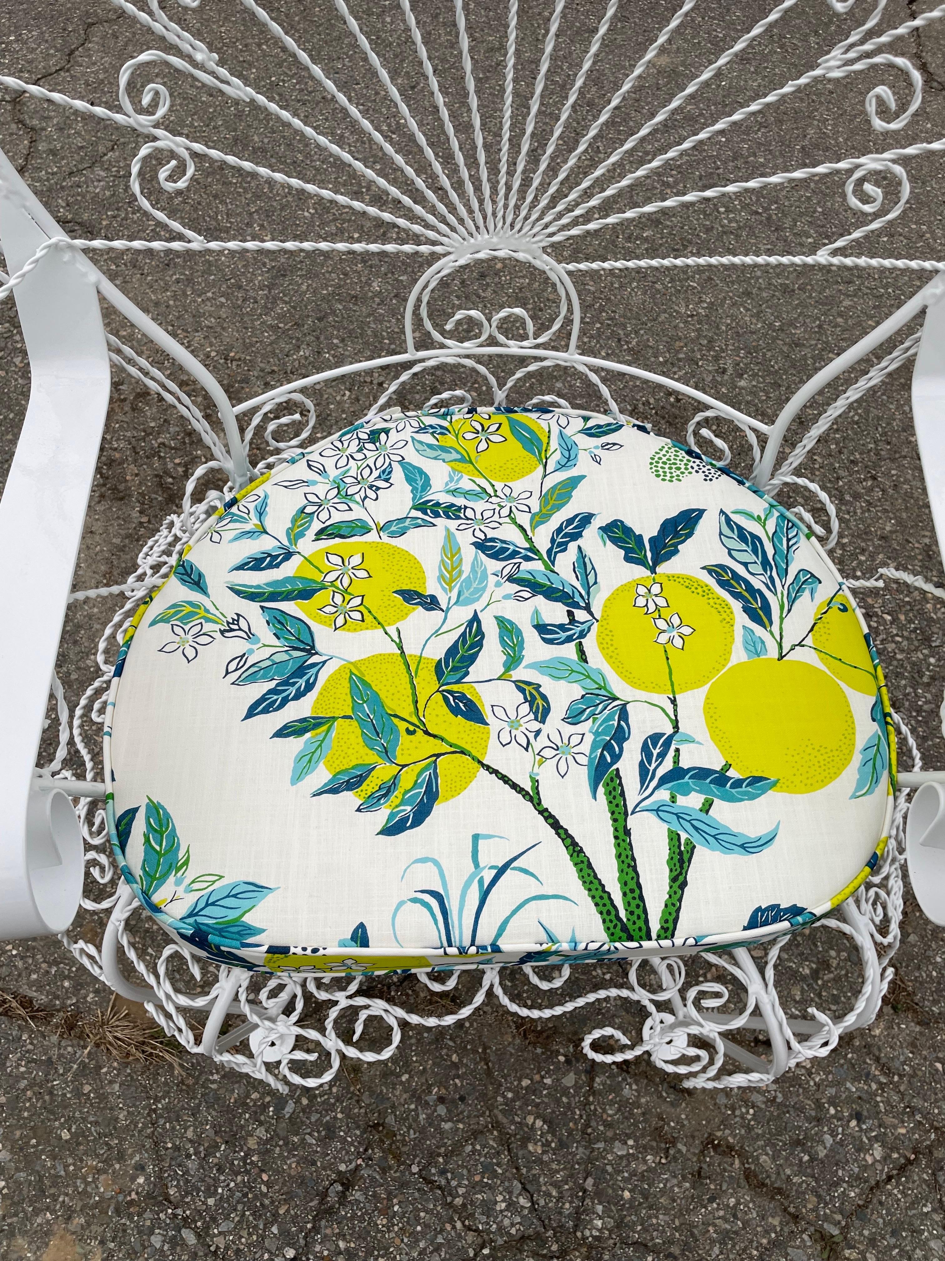 Salterini Chair with Schumacher Outdoor Cushion In Good Condition For Sale In Cumberland, RI