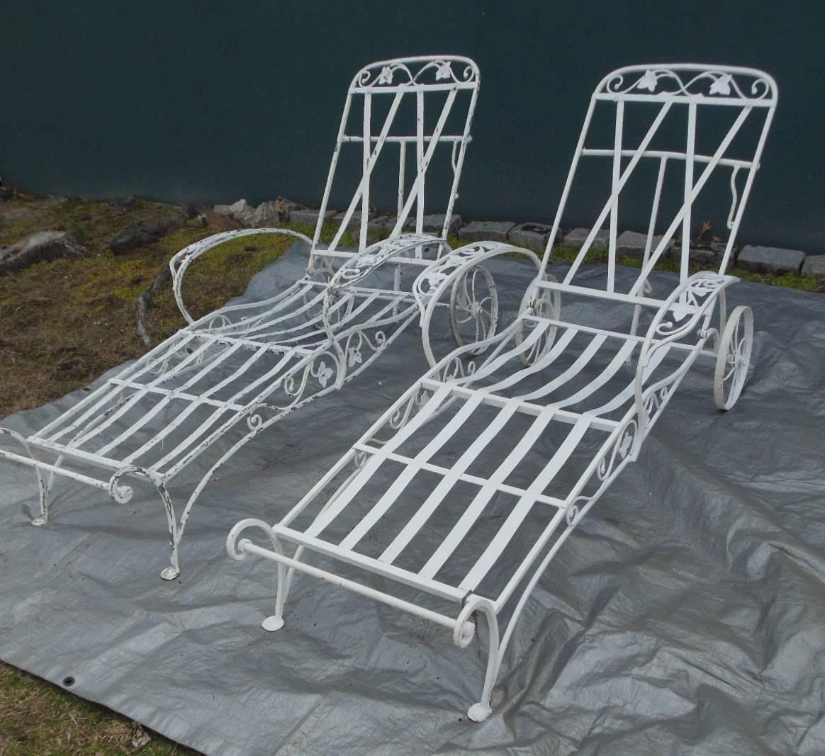 American Salterini Chaise Lounges, Mt Vernon Pattern in Wrought Iron (4) available For Sale