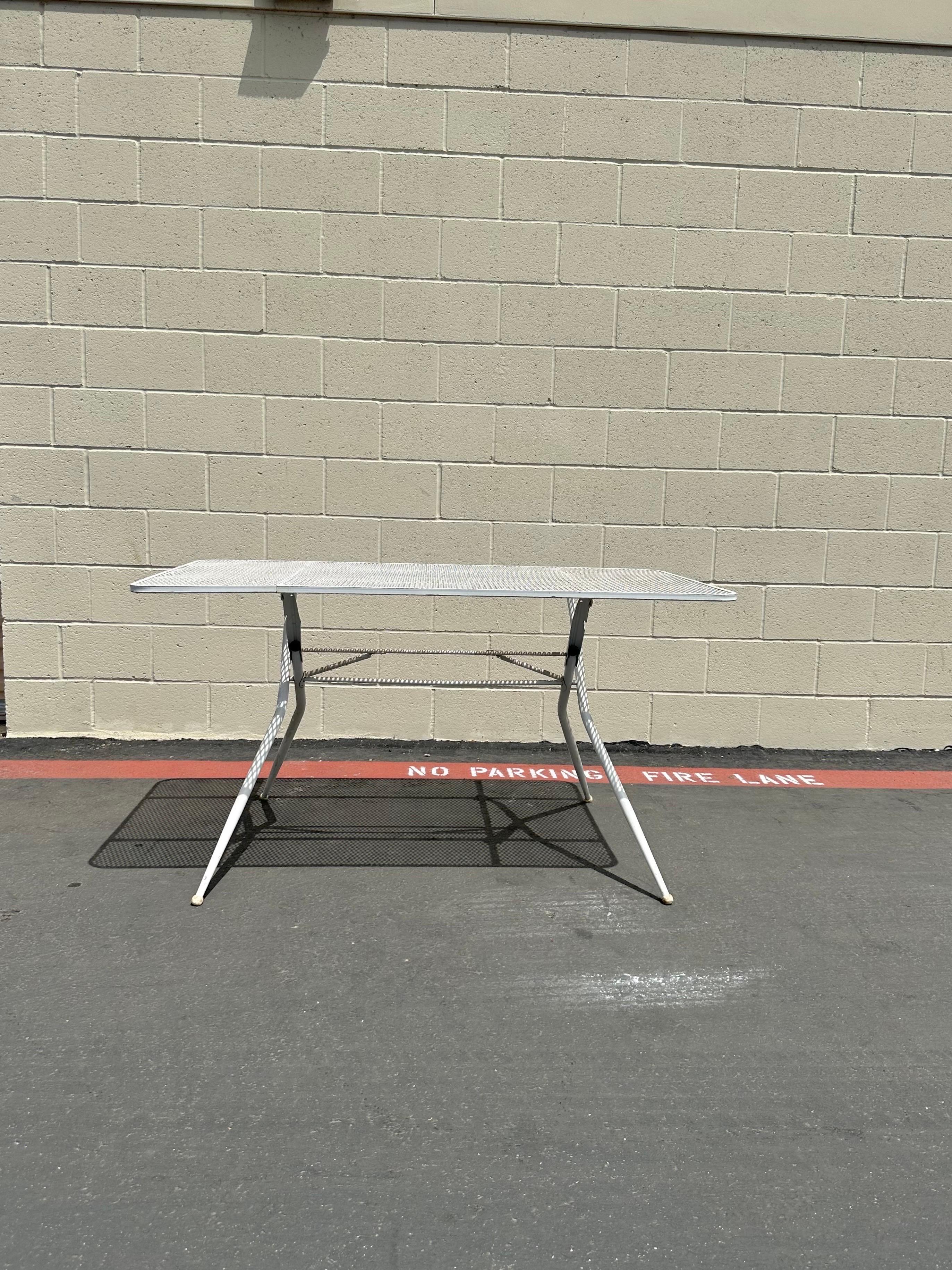 Salterini Folding Outdoor Dining Table by Rid-Jid In Good Condition For Sale In North Hollywood, CA