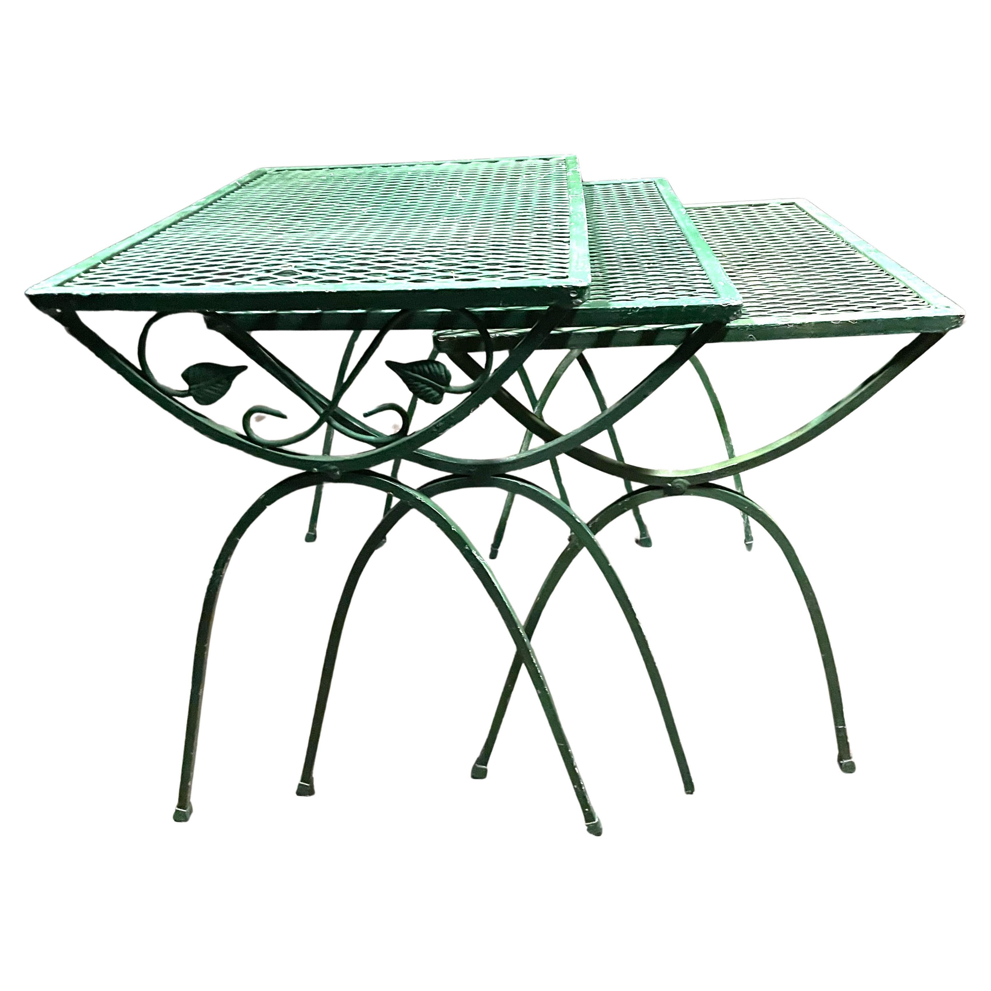 Salterini Ivy and Vine set of 3 Nesting Patio Garden Side Tables Forest Green  For Sale