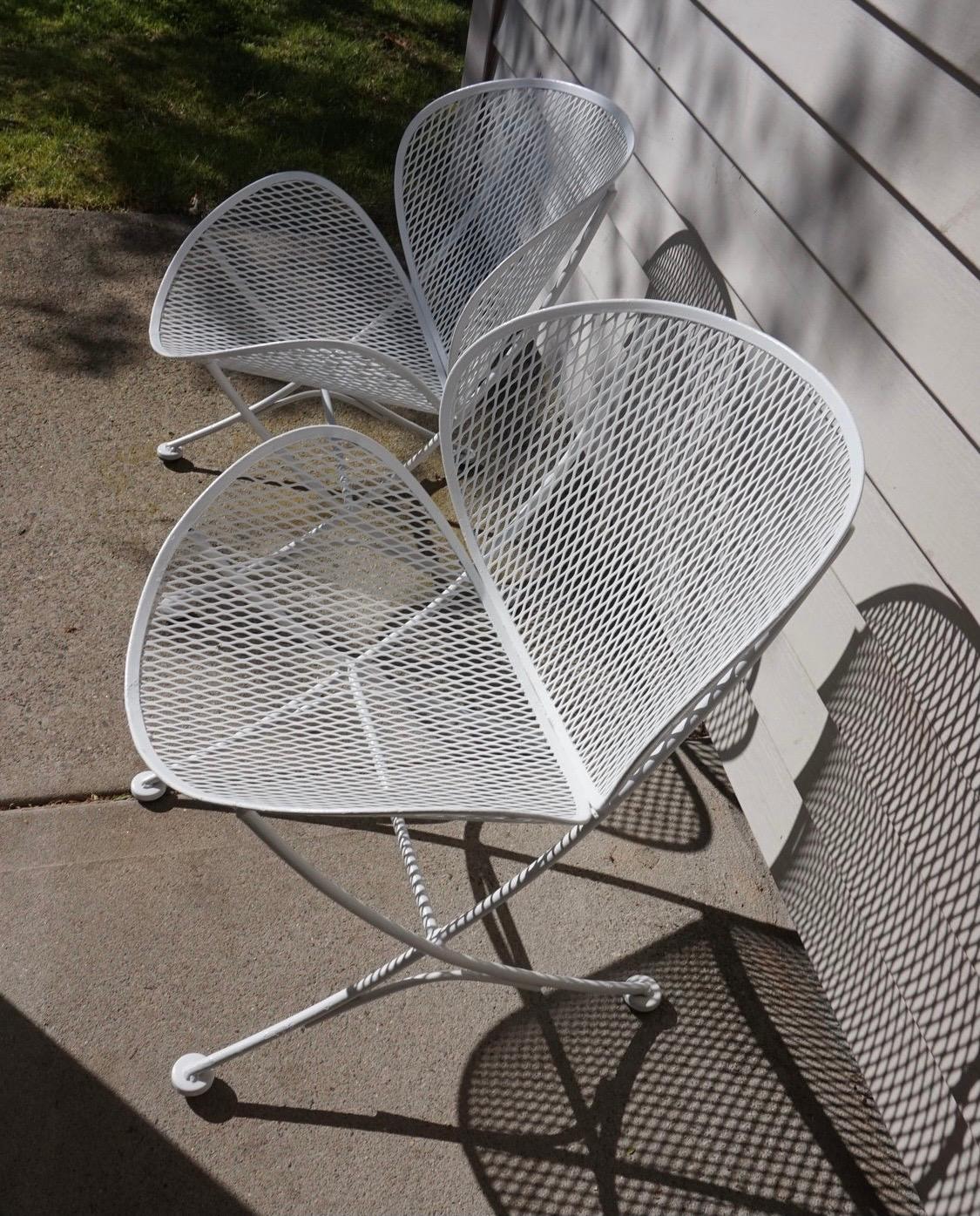 Mid-20th Century Salterini Maurizio Tempestini Four-Piece Wrought Iron Patio Set Clam Shell Style