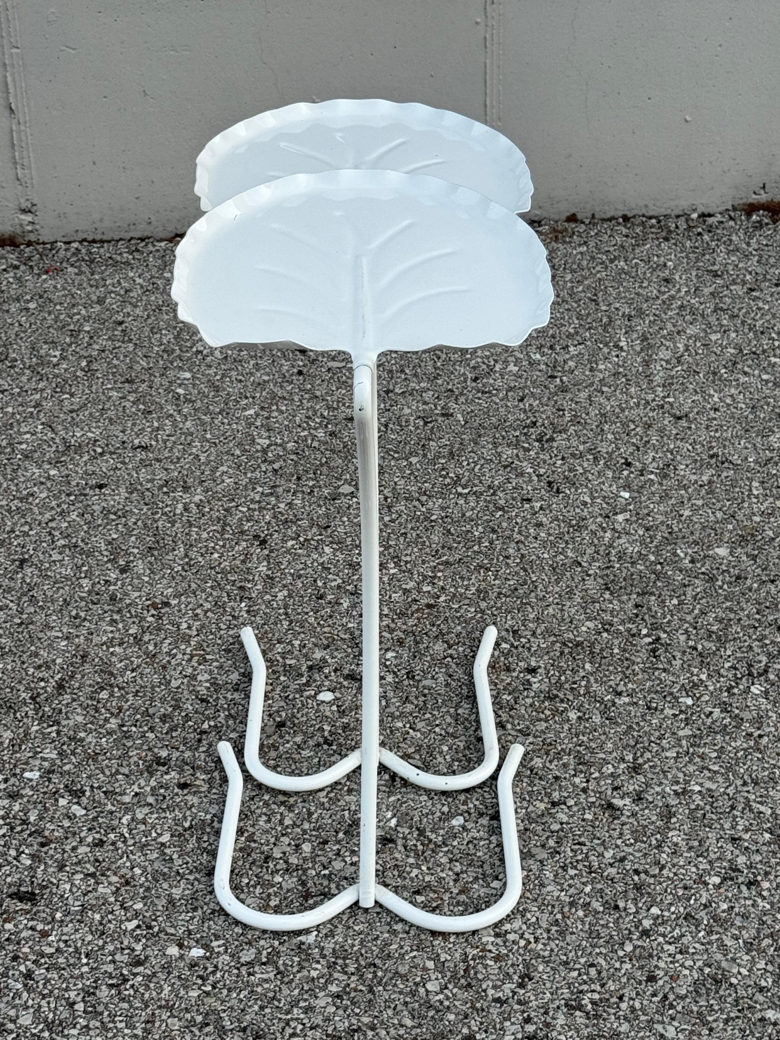 Salterini Mid-Century Modern Pair of Lily Pad Leaf Side End Nesting Tables White For Sale 6