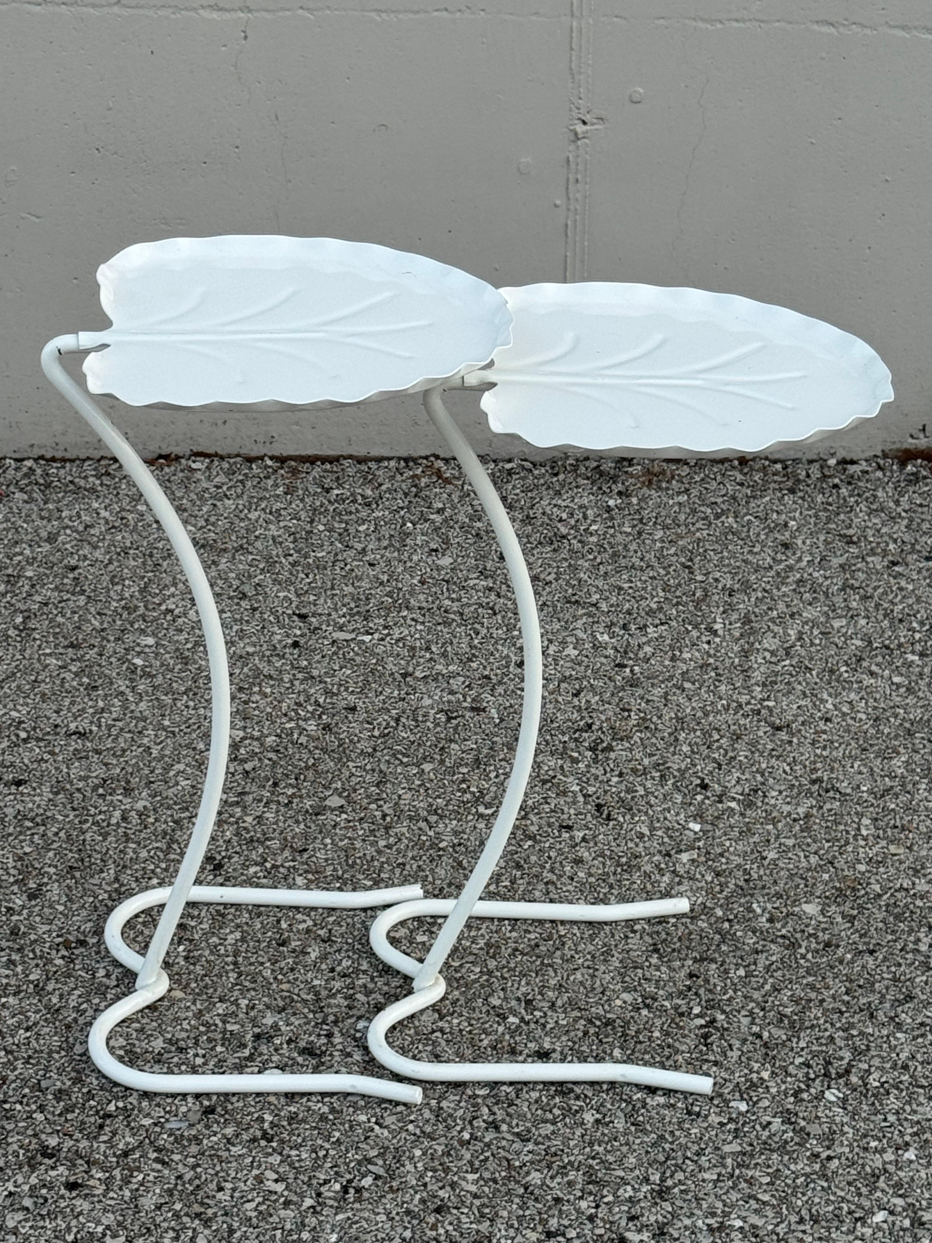 Salterini Mid-Century Modern Pair of Lily Pad Leaf Side End Nesting Tables White For Sale 1