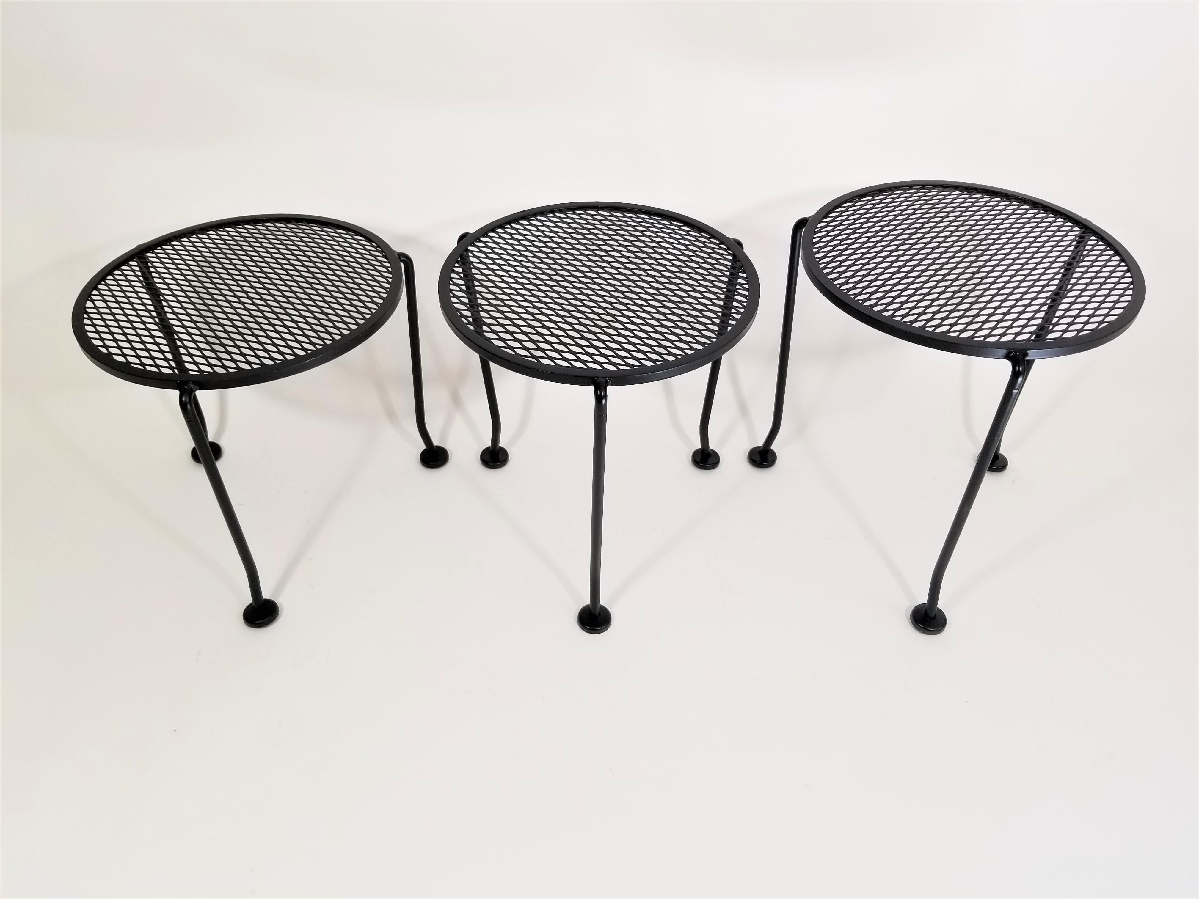Salterini Nesting Tables Round Black Wrought Iron Midcentury, Set of 3 8