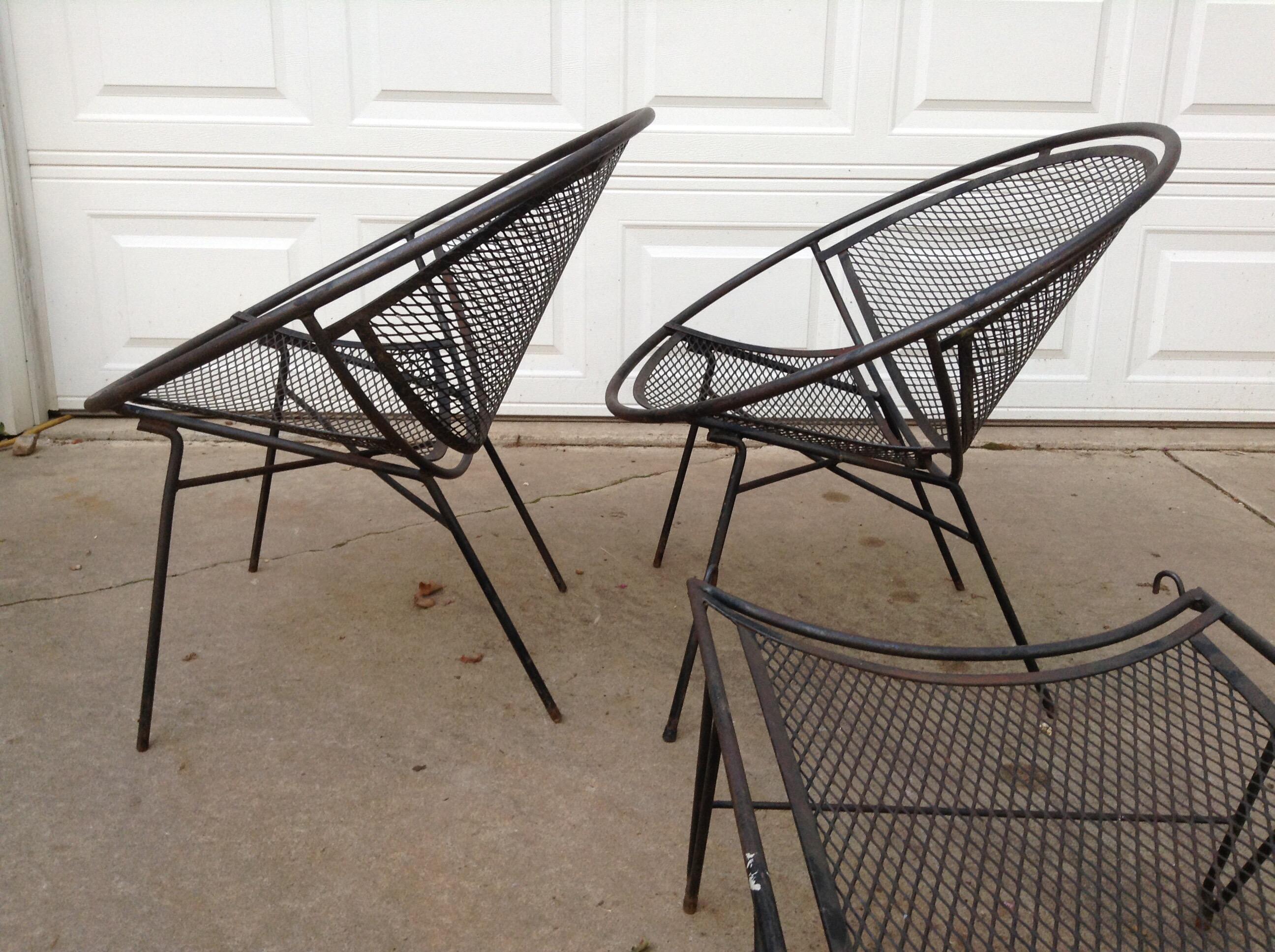 Salterini Radar Iron Chaise Lounge Chair Patio Set For Sale 1