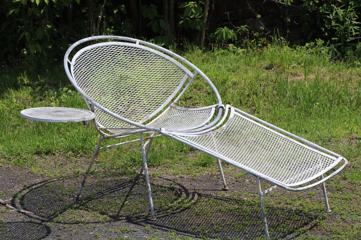 Salterini Radar Lounge Chair with Table Surface 4