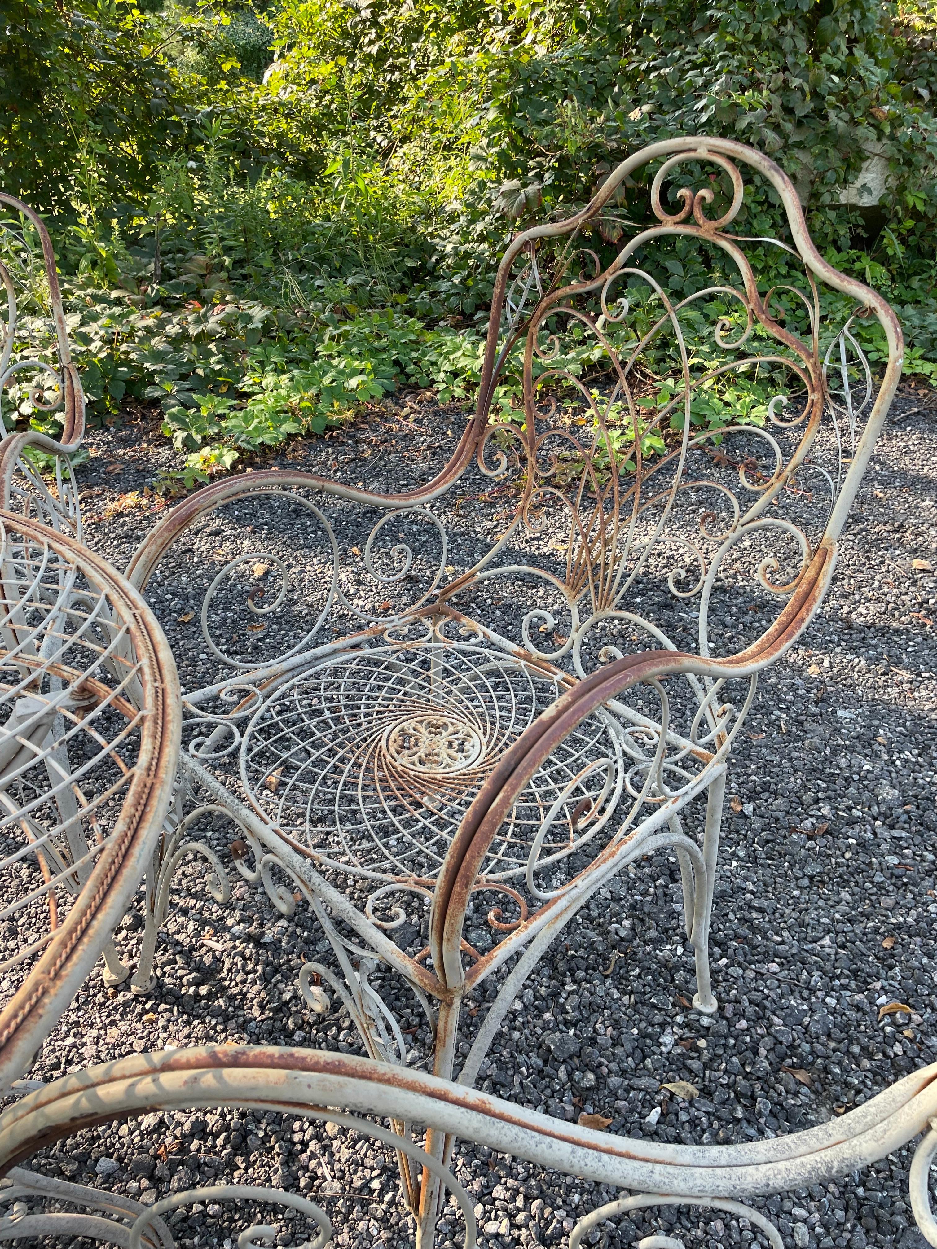 Vintage Wrought Iron Outdoor Patio Furniture For Sale 4