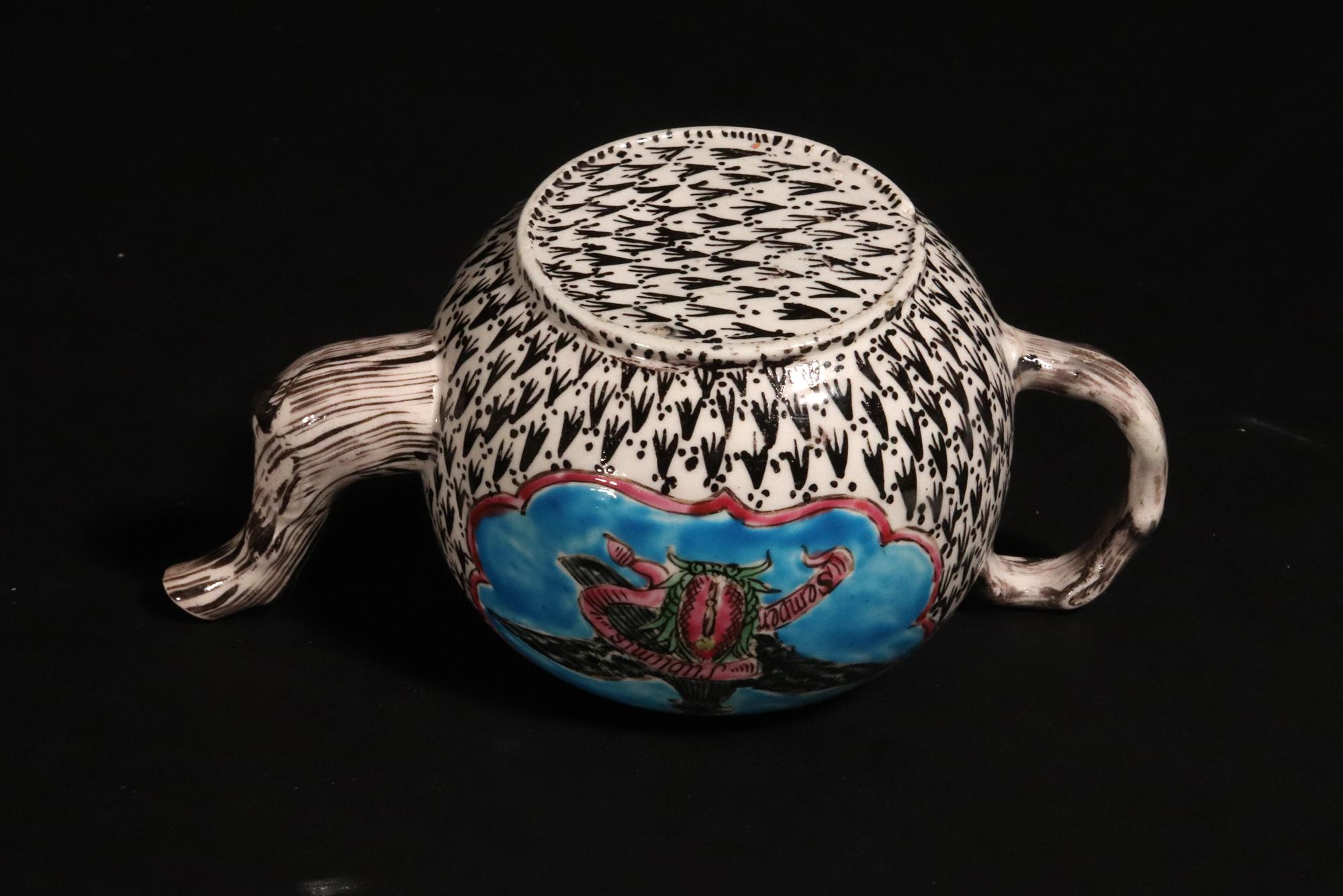 Tetera de esmalte salino con retrato de Federico el Grande de Prusia y el Prusiano en venta 5