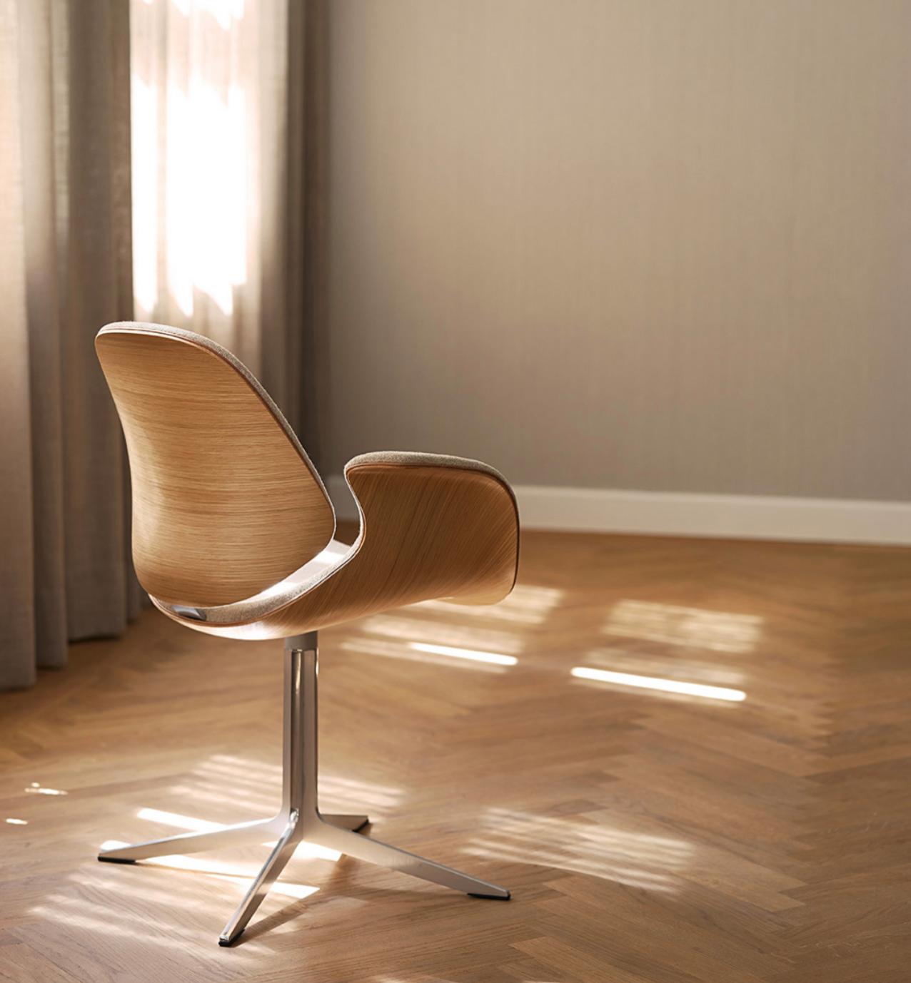 Salto and Sigsgaard Council Chair Wood:Oak Upholstery: Black For One Collection For Sale 6