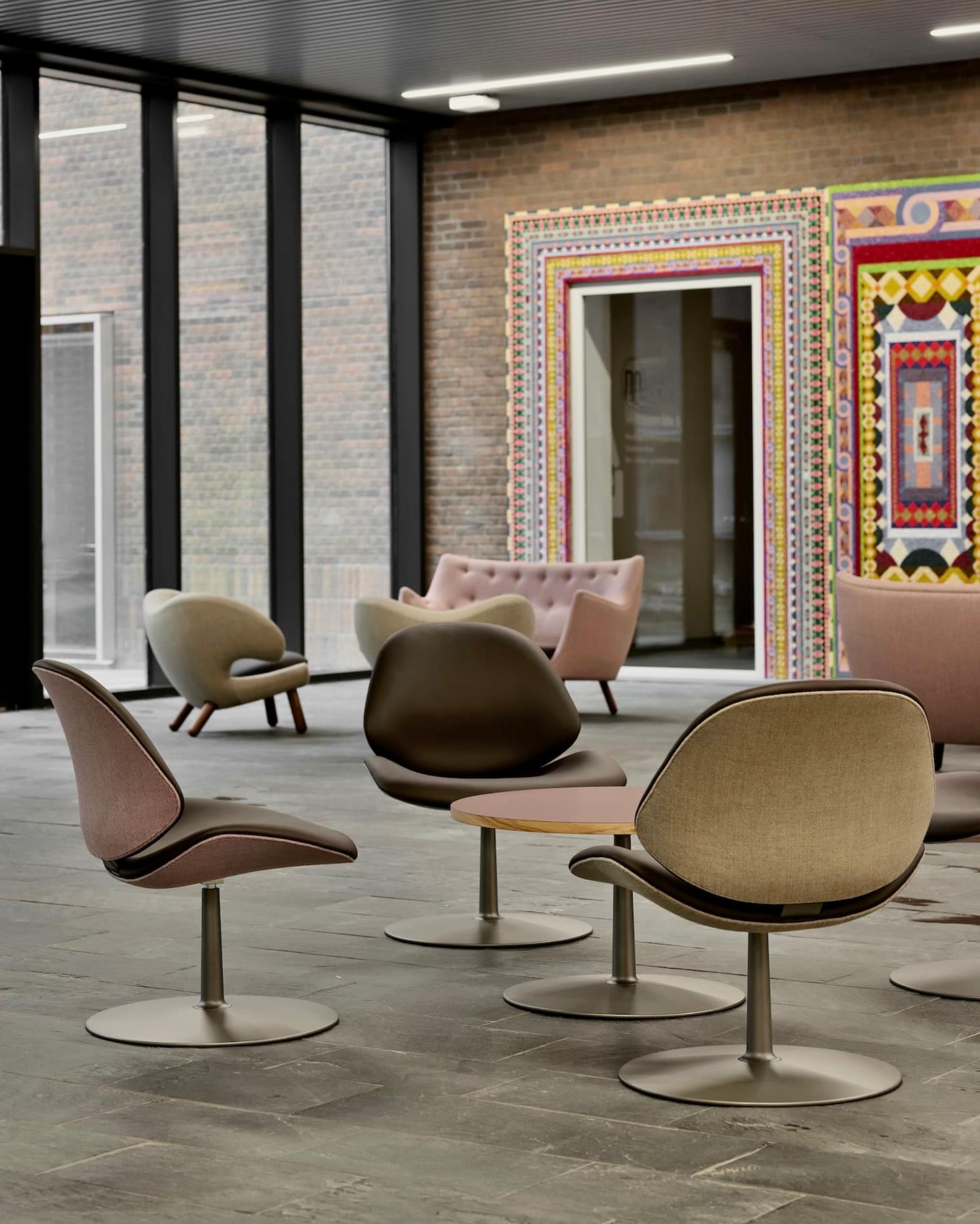 Salto and Sigsgaard Council Family Lounge Chair, Pedestral For One Collection For Sale 5