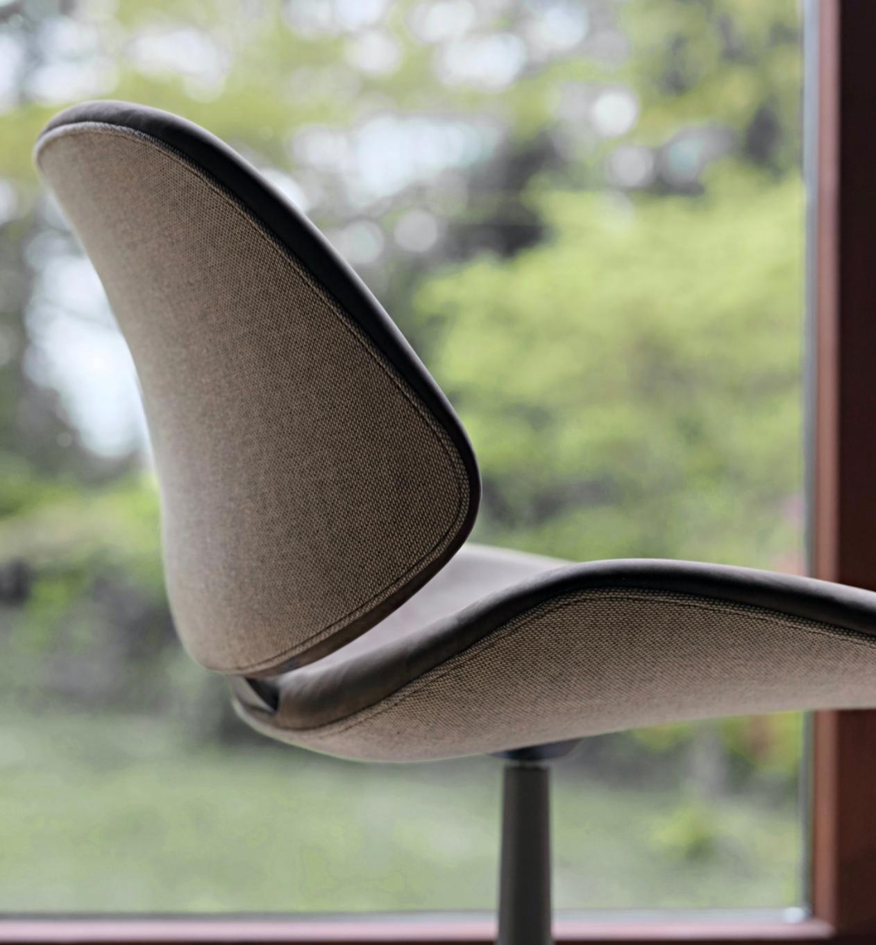 Salto and Sigsgaard Council Family Lounge Chair, Pedestral For One Collection For Sale 10