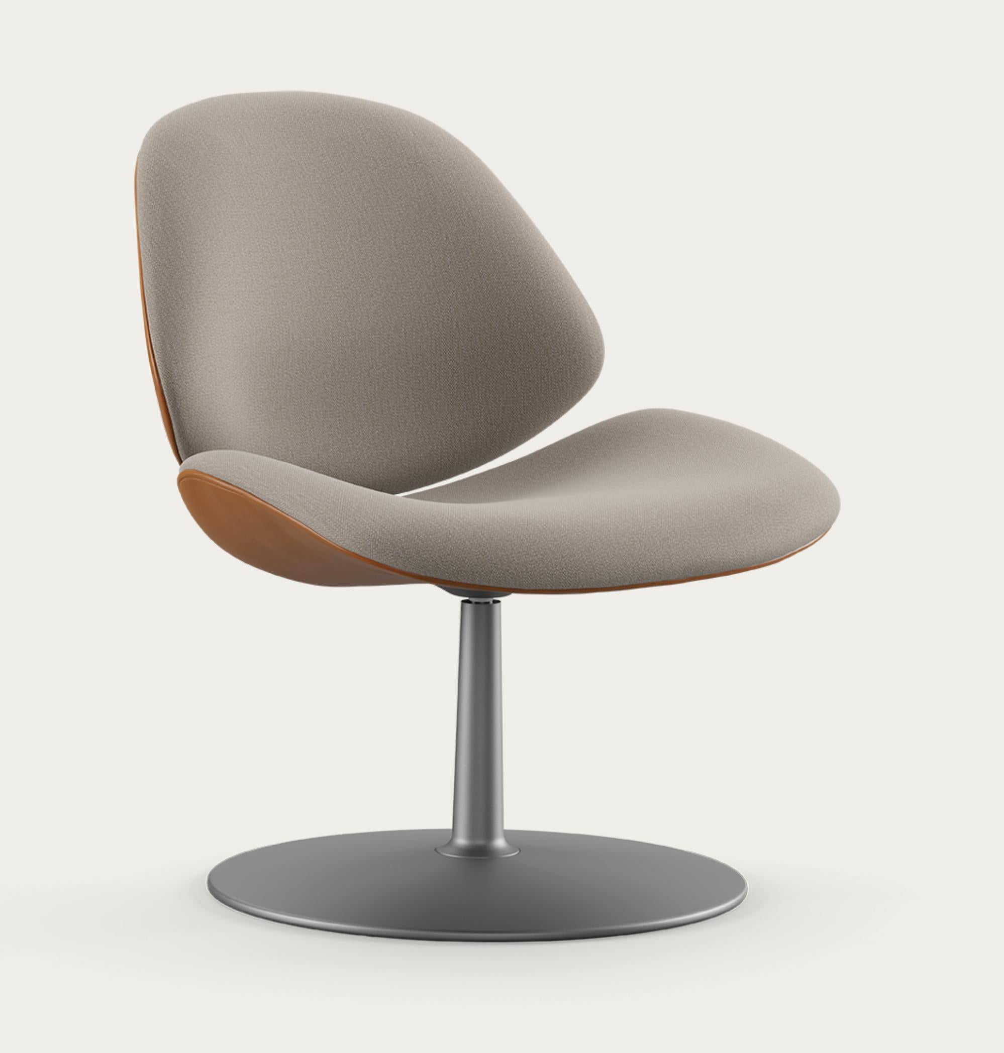 Salto and Sigsgaard Council Family Lounge Chair Legs: Graphite, Duo Upholstery: Front: Steelcut Quartet 224 + Back: Nevada Cognac
 For One Collection 

Like the other chairs in the Council Family Series, the lounge version is designed with a