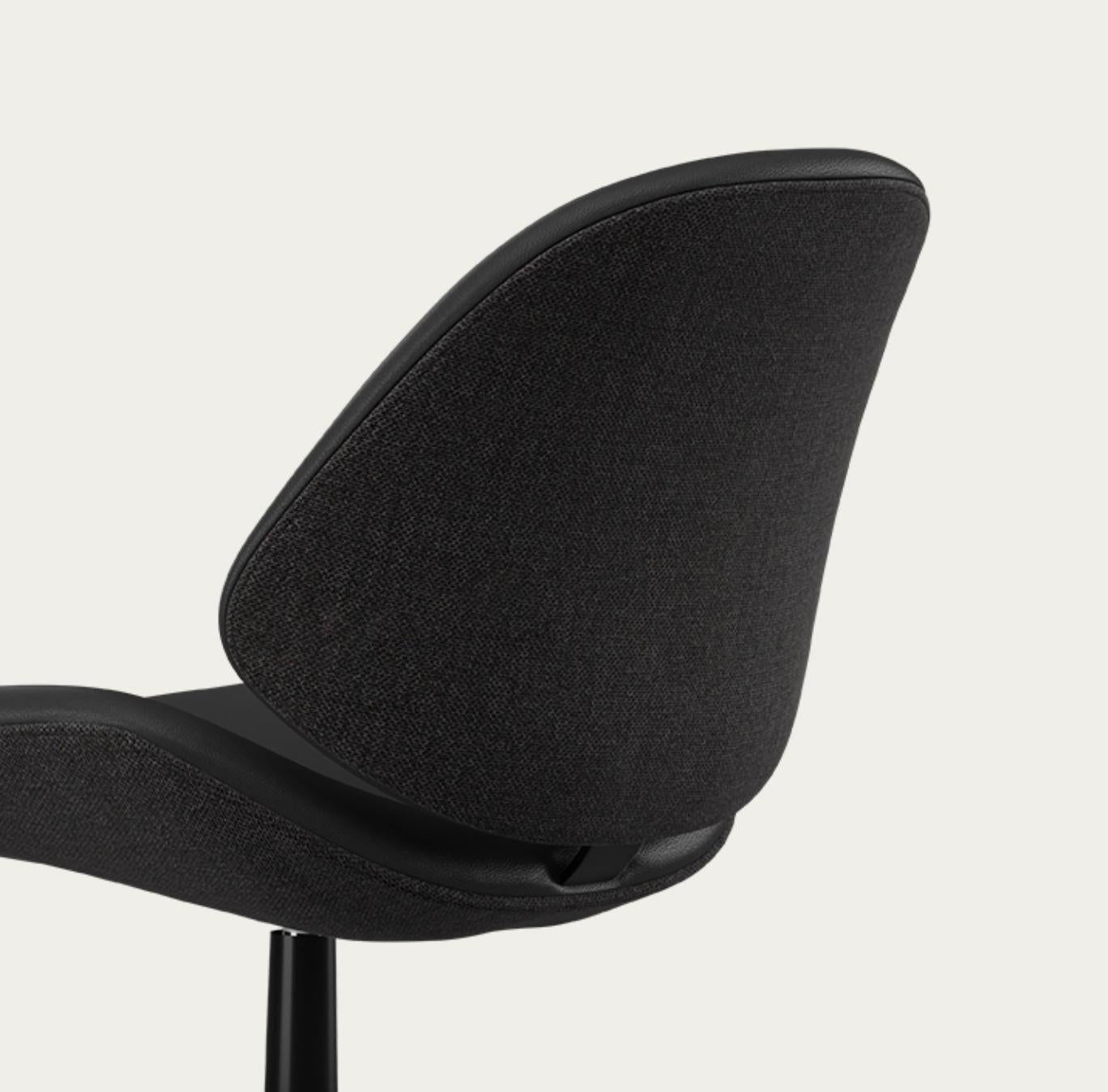 Contemporary Salto and Sigsgaard Council Family Lounge Chair, Pedestral For One Collection For Sale