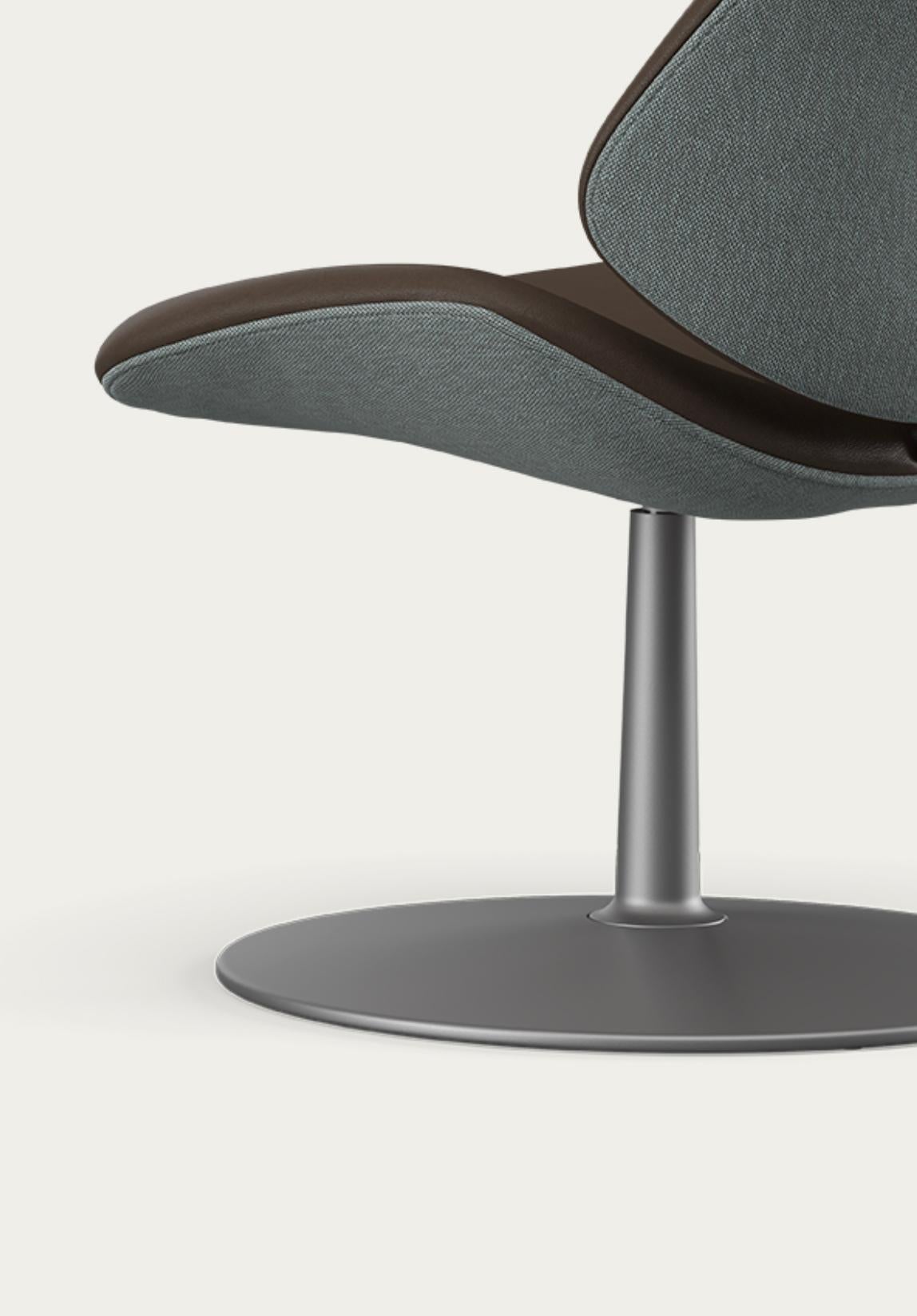 Contemporary Salto and Sigsgaard Council Family Lounge Chair, Pedestral For One Collection For Sale
