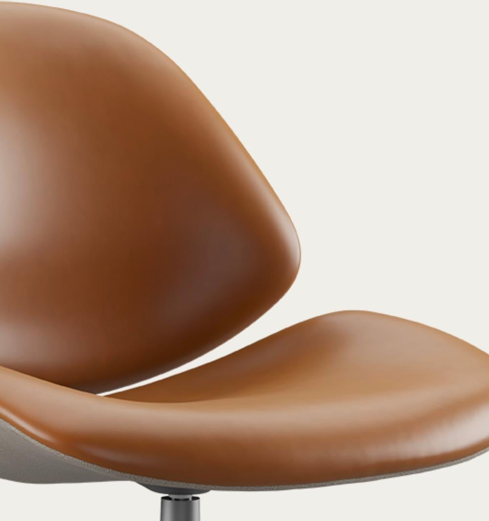 Aluminum Salto and Sigsgaard Council Family Lounge Chair, Pedestral For One Collection For Sale