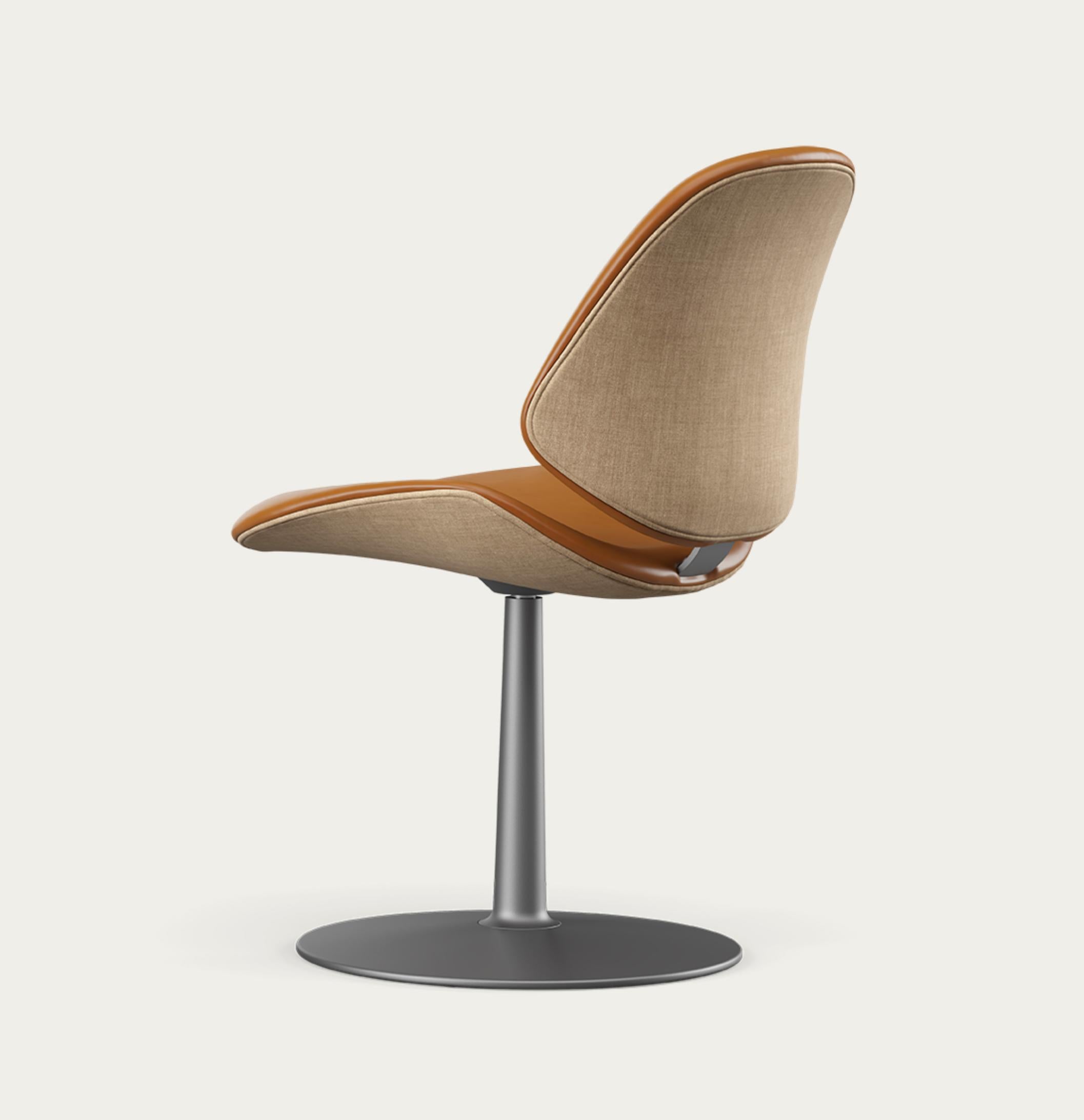 Mid-Century Modern Salto and Sigsgaard Council Family Salon Chair Nevada Cognac For One Collection For Sale