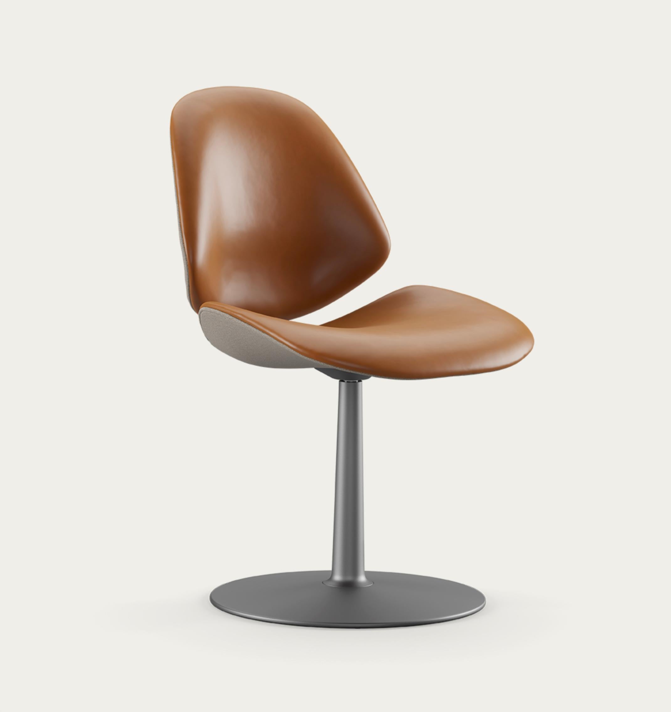 Mid-Century Modern Salto and Sigsgaard Council Family Salon Chair Nevada Cognac For One Collection For Sale