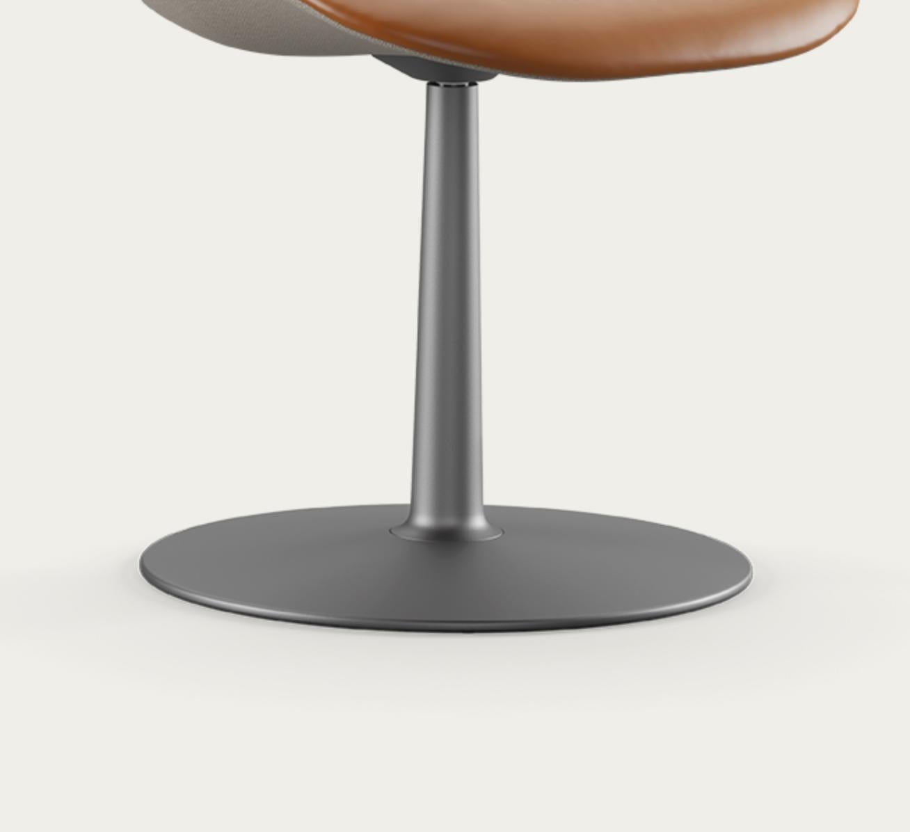Leather Salto and Sigsgaard Council Family Salon Chair Nevada Cognac For One Collection For Sale
