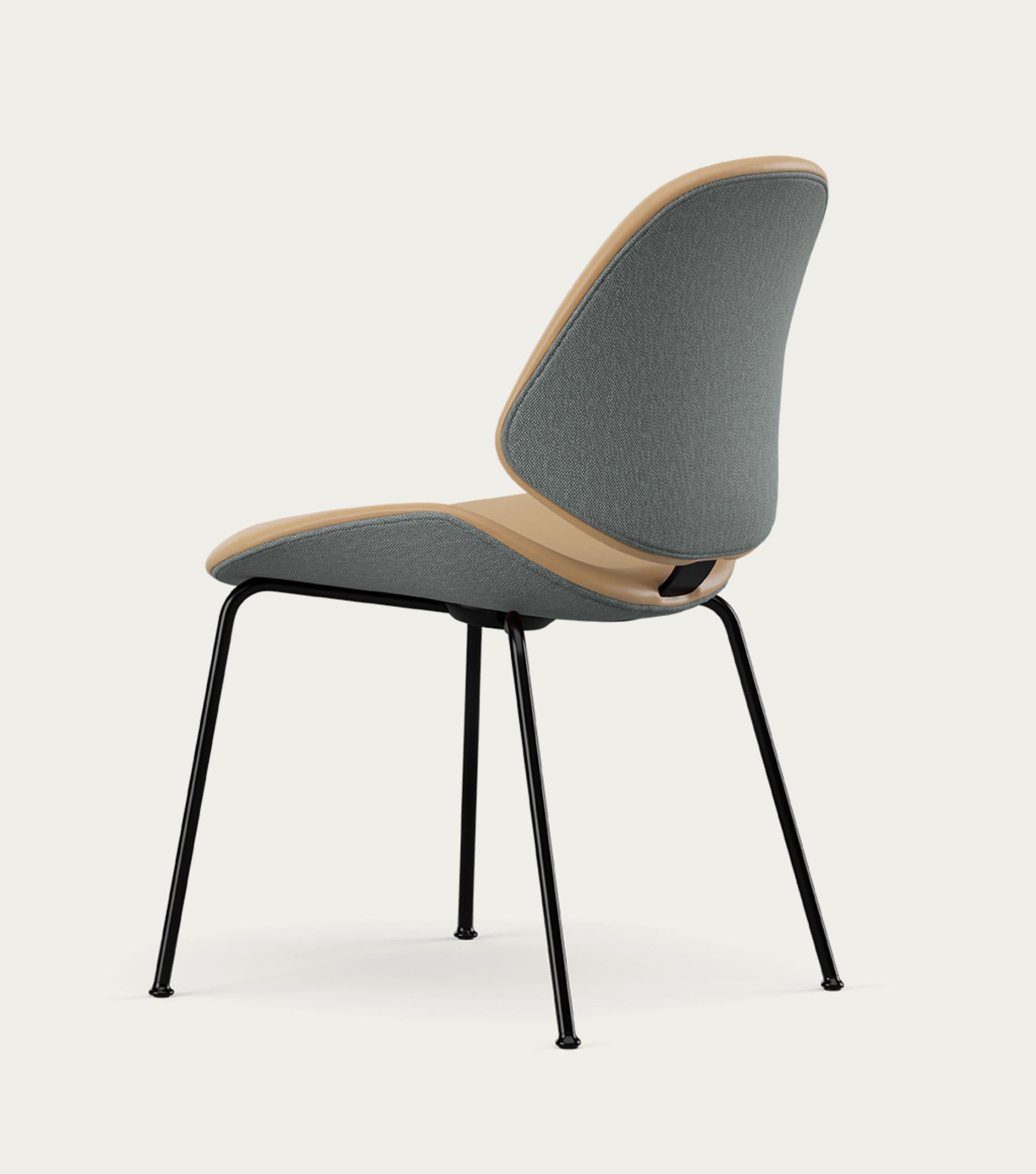 Mid-Century Modern Salto and Sigsgaard Council Family Salon Chair Nevada Sand For One Collection For Sale