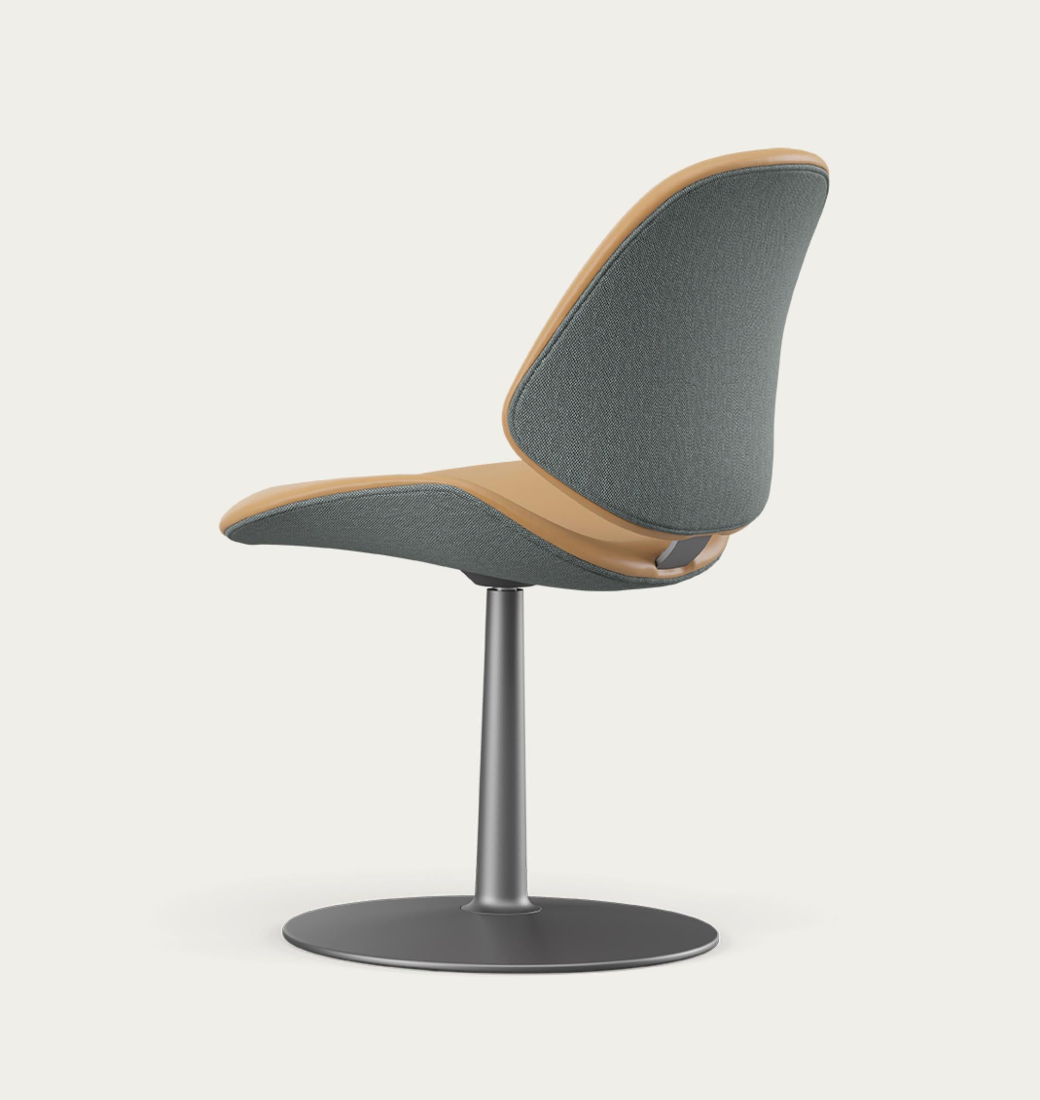 Mid-Century Modern Salto and Sigsgaard Council Family Salon Chair Nevada Sand For One Collection For Sale