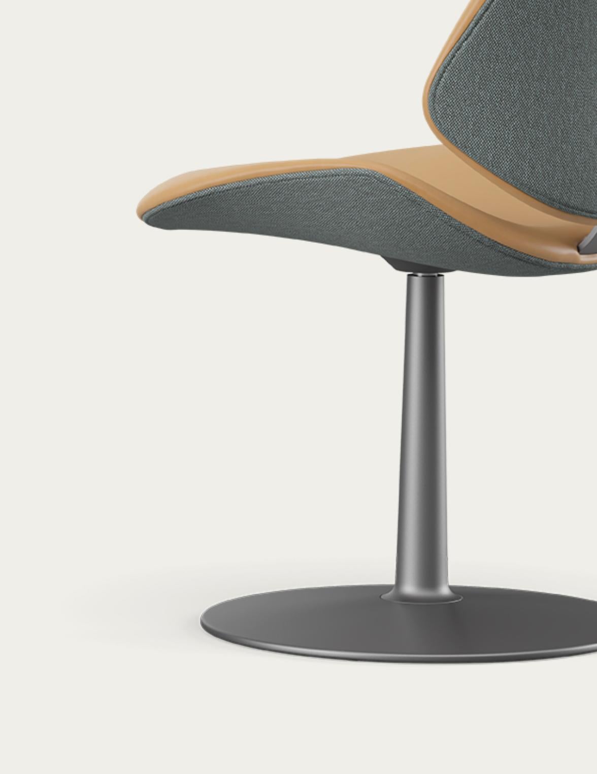 Salto and Sigsgaard Council Family Salon Chair Nevada Sand For One Collection In New Condition For Sale In Barcelona, Barcelona
