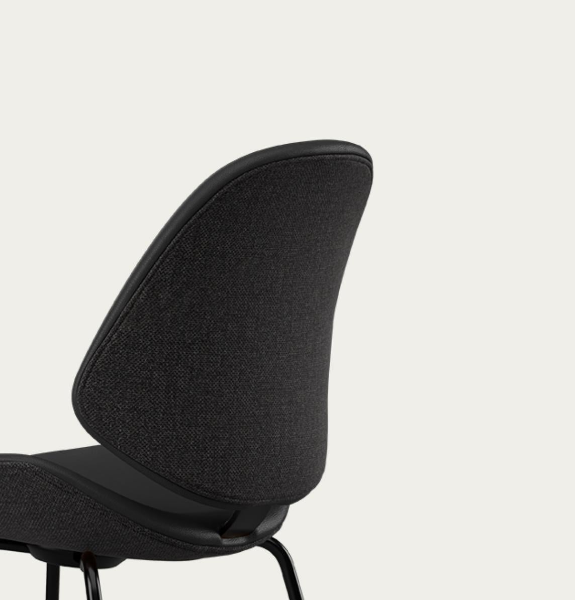 Contemporary Salto and Sigsgaard Council Family Salon Chair Prestige Black For One Collection For Sale