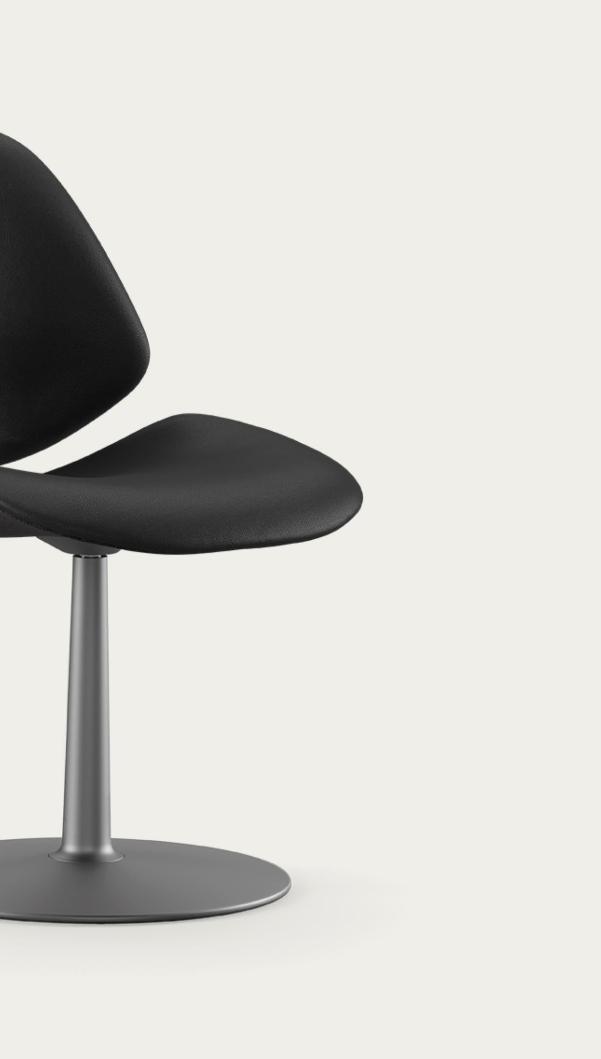 Salto and Sigsgaard Council Family Salon Chair Prestige Black For One Collection For Sale 2