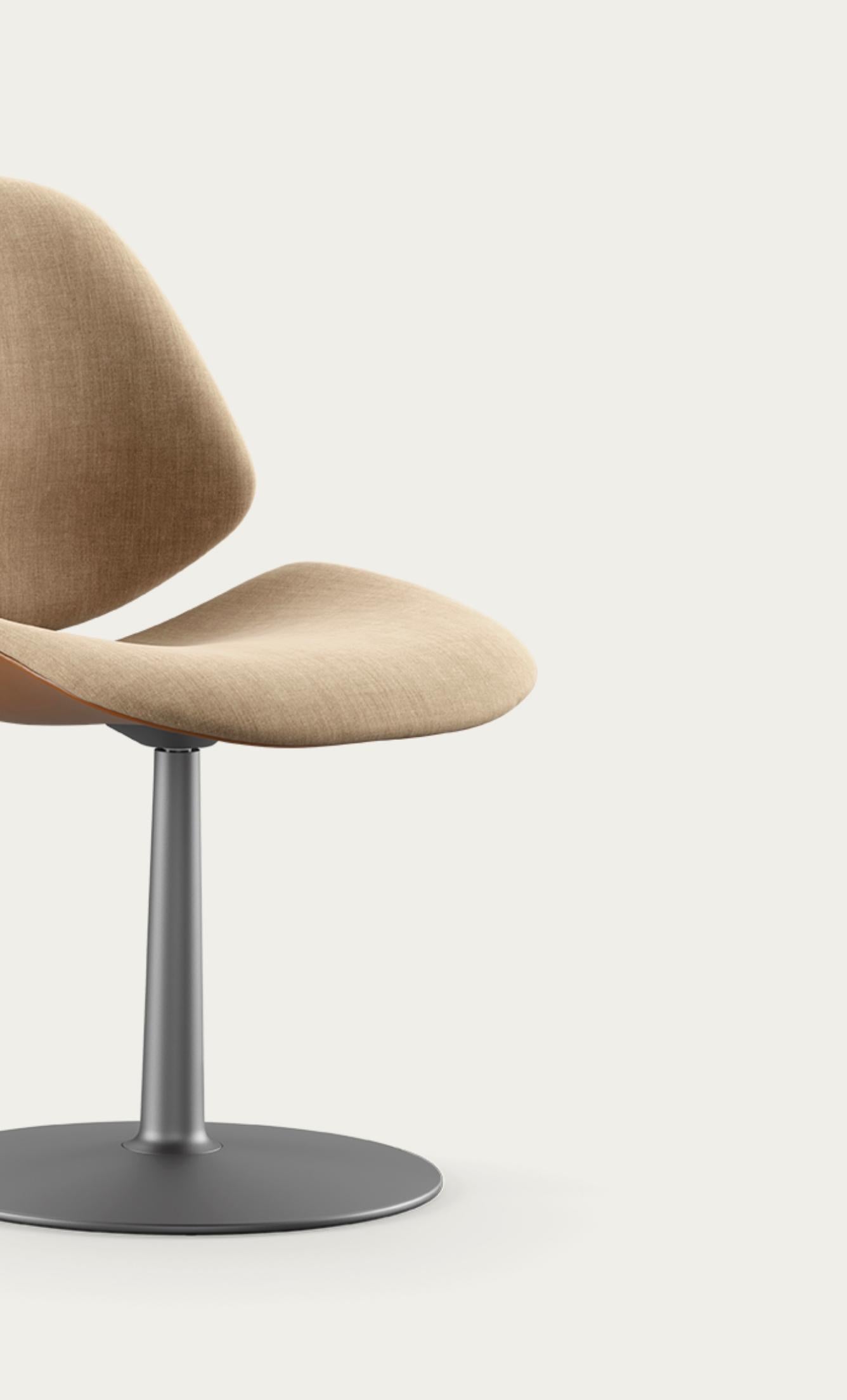 Contemporary Salto and Sigsgaard Council Family Salon Chair Remix 242 For One Collection For Sale
