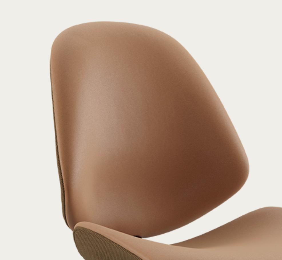 Spanish Salto and Sigsgaard Council Family Salon Chair Terra Silt For One Collection For Sale
