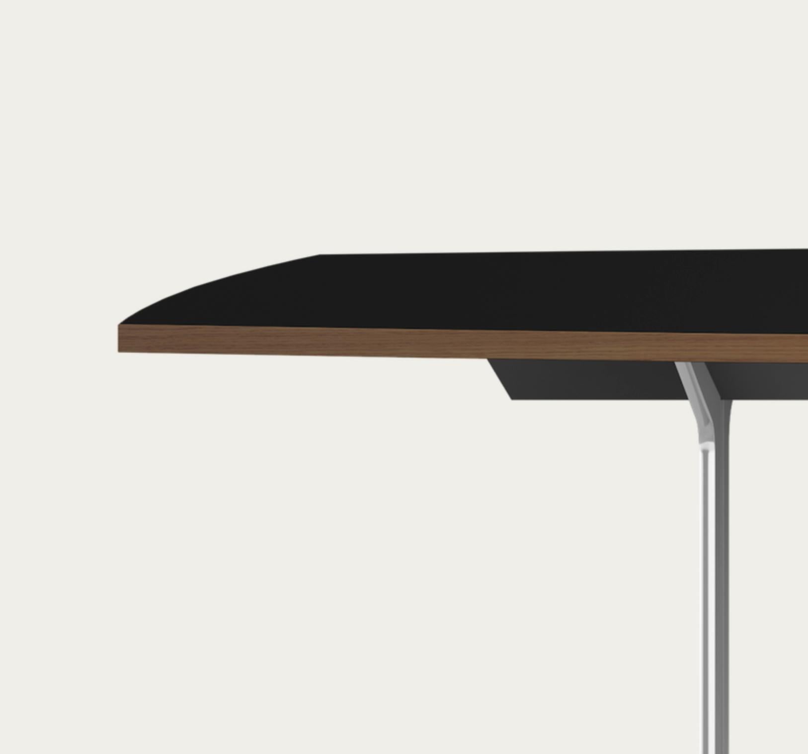 Mesa de Consejo Salto y Sigsgaard Colección Curved For One en venta 1