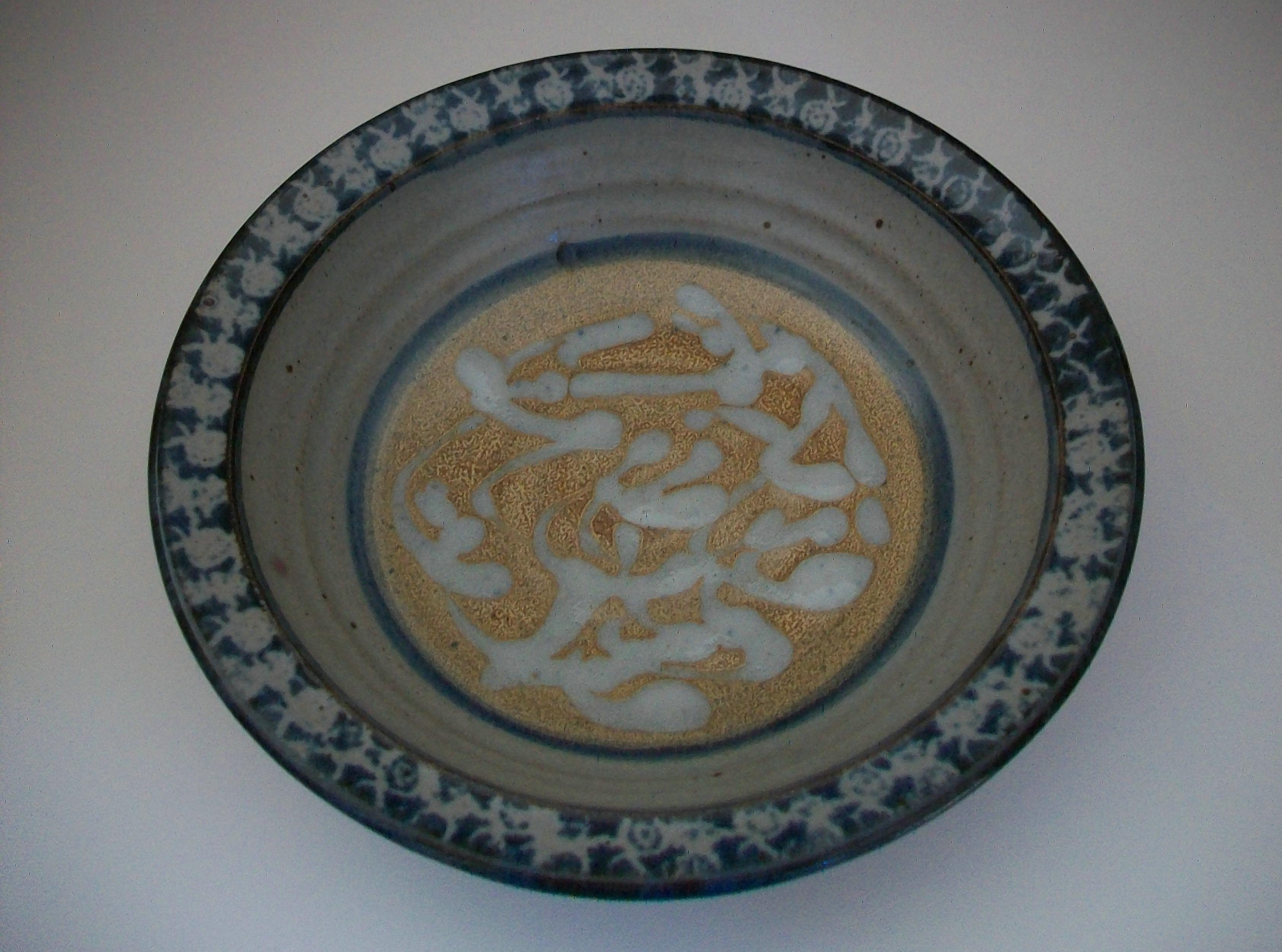 Canadian Saltspring Pottery, Vintage Studio Pottery Bowl, Canada, Late 20th Century For Sale
