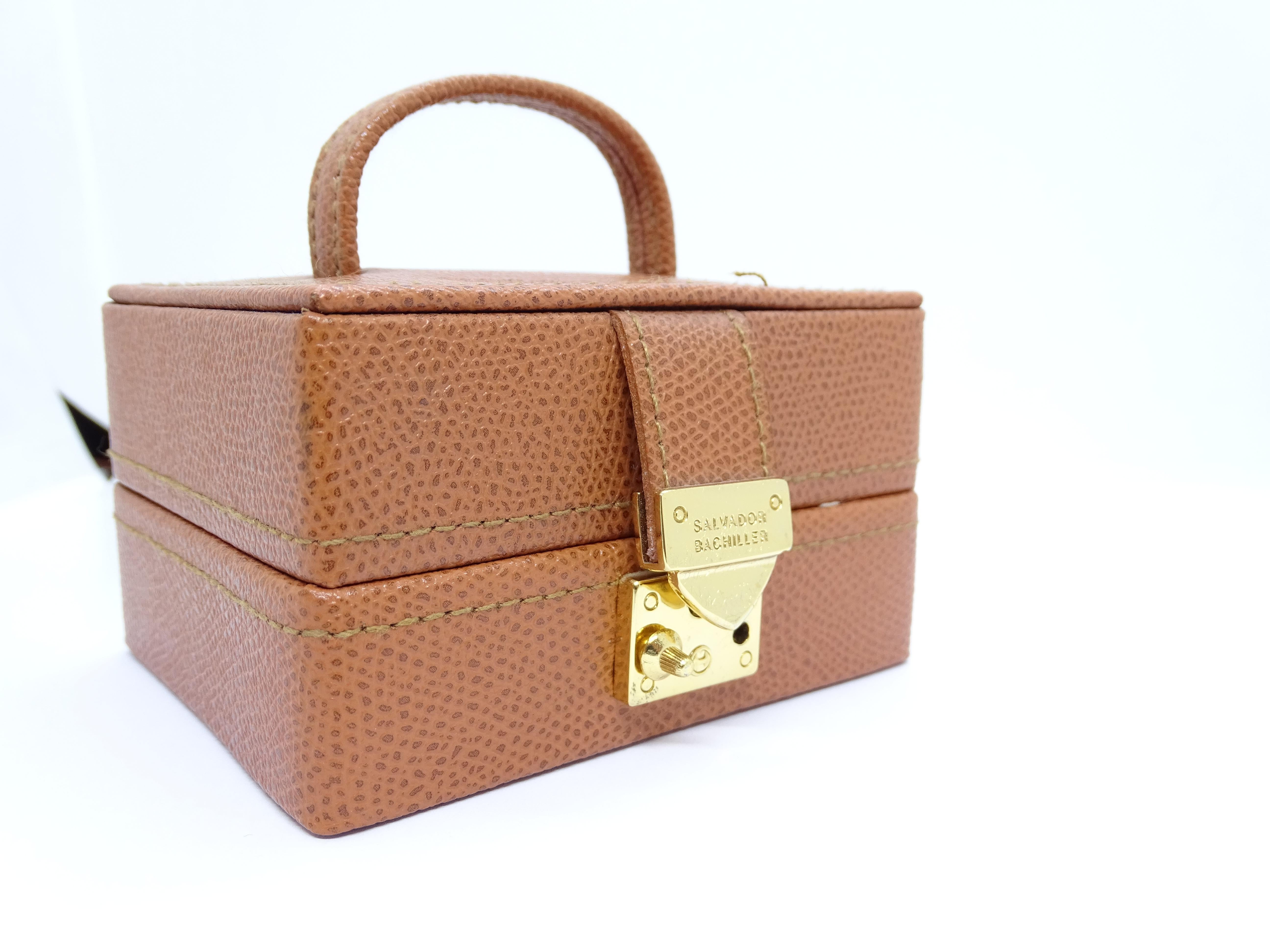 Salvador Bachiller Camel  briefcase, jewelry box  leather gold-plated brass For Sale 5