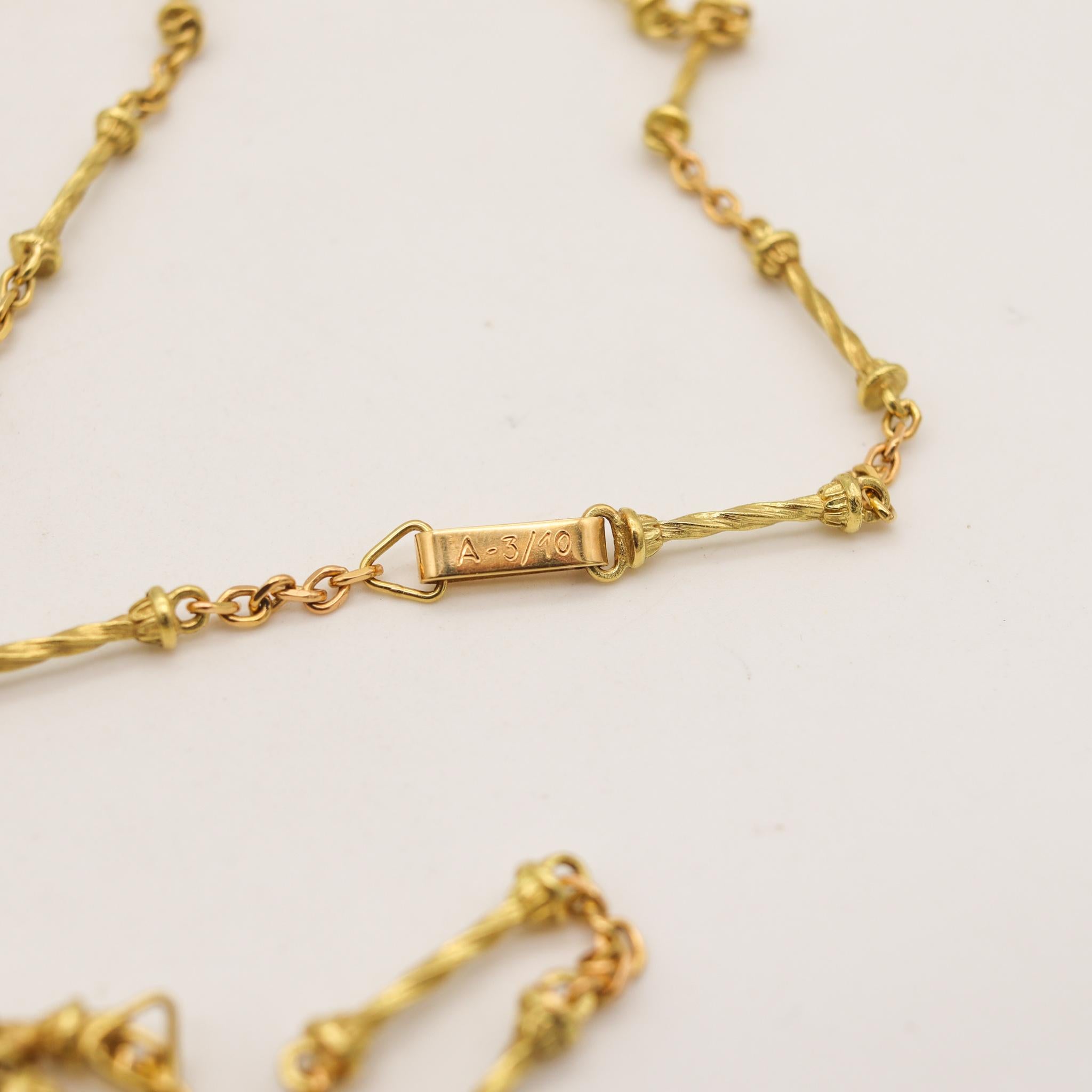 Salvador Dali 1970 Rare Sculptural Madonna De Port Lligat Necklace In 18Kt Gold In Excellent Condition In Miami, FL