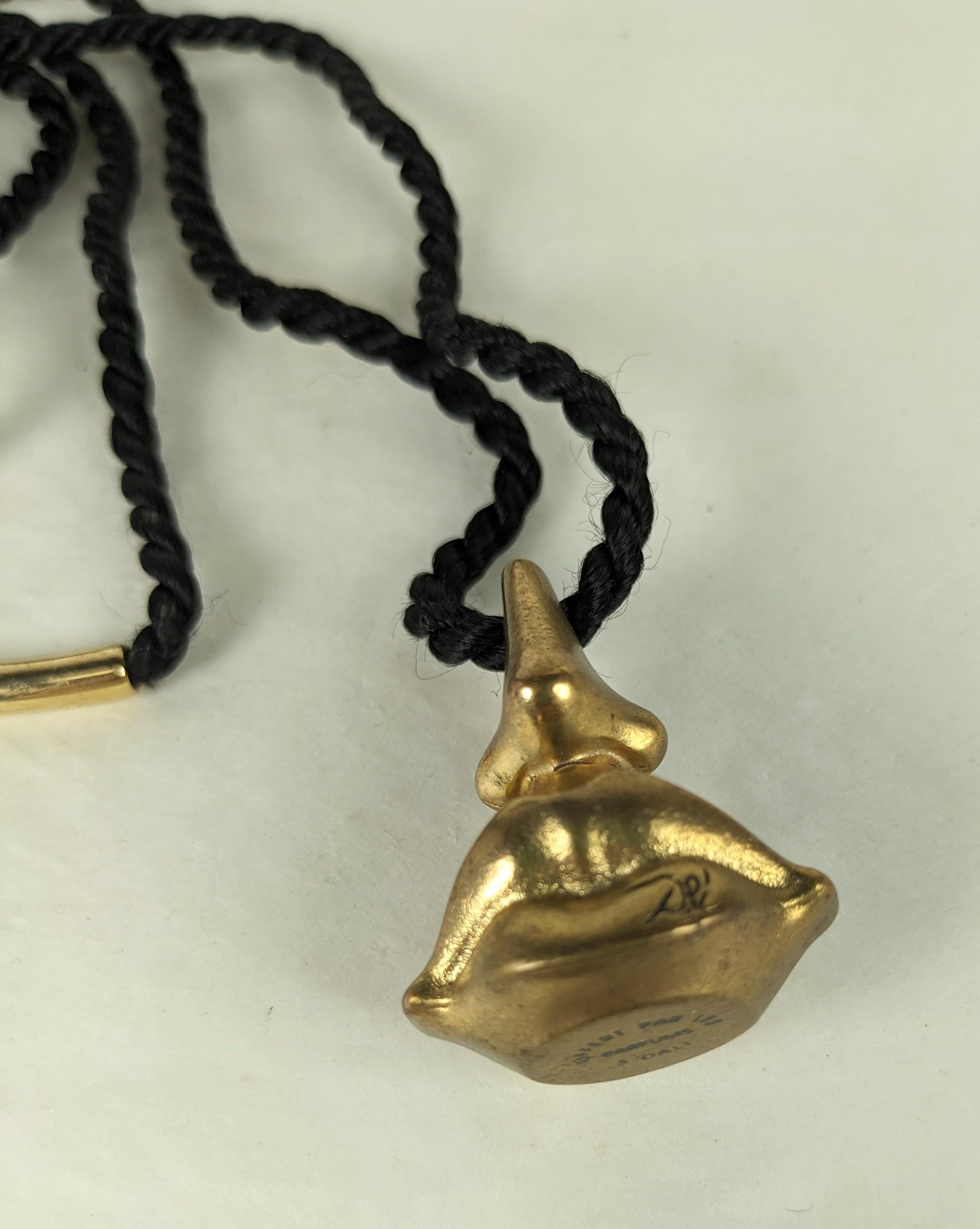 Salvador Dali, collier à pendentif Aphrodite en vente 1