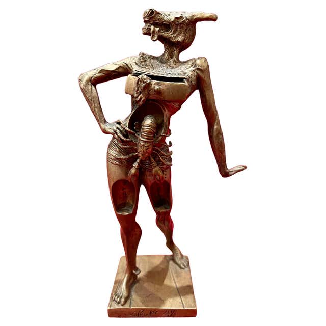 Statue de Minotaure en bronze Créature mythique à tête de taureau Statue de Minotaure en bronze Créature mythique à tête de taureau