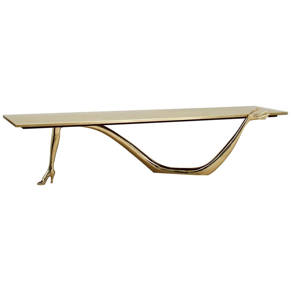 Leda low table designed by Dali manufactured by BD.

Legs are in a cast varnish brass.

Tabletop in brushed and varnished brass.
Carrara marble egg on top.

Measures: 51 x 190 x 61 H.cm

During the ‘thirties in Paris, Salvador Dalí